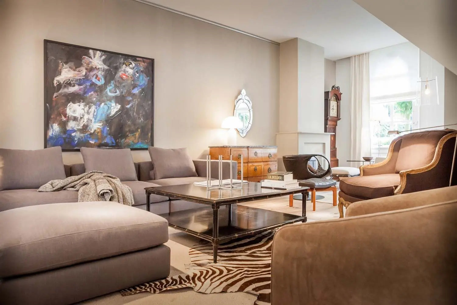 5 Easy Tips For Decorating Your Designer Coffee Table - JANGEORGe ...