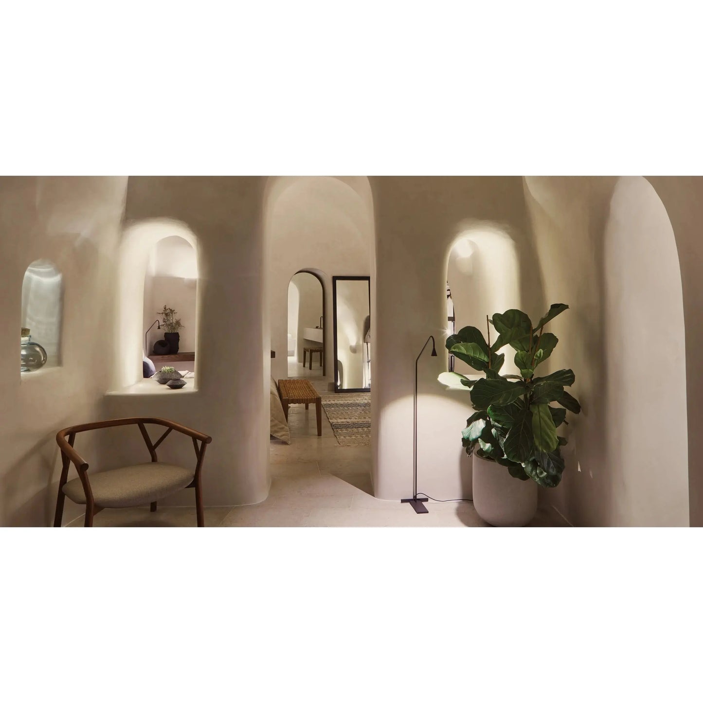 Austere - Floor Lamp Trizio21