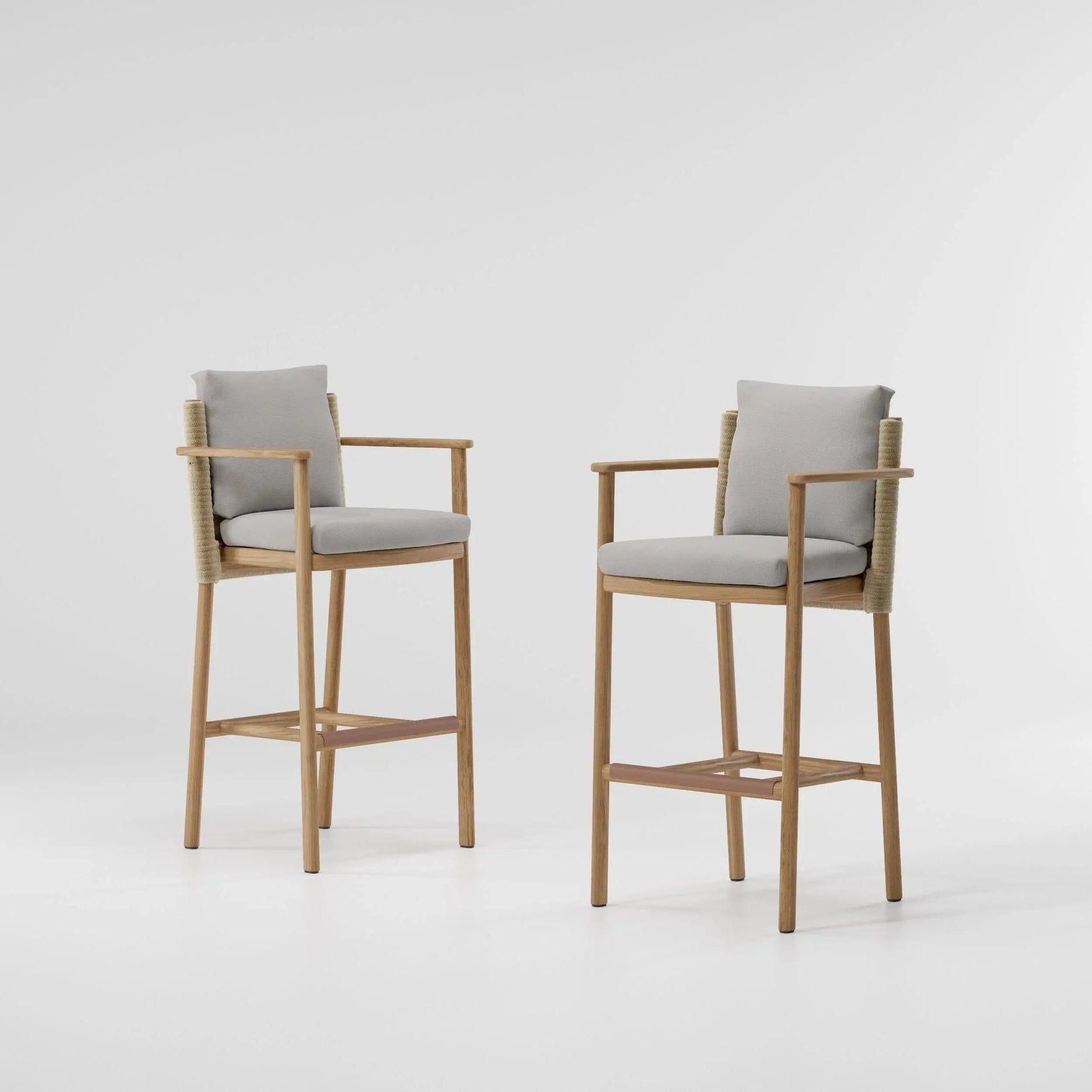 Giro - Stool including Seat and Backrest Cushion (KS7403400) Kettal