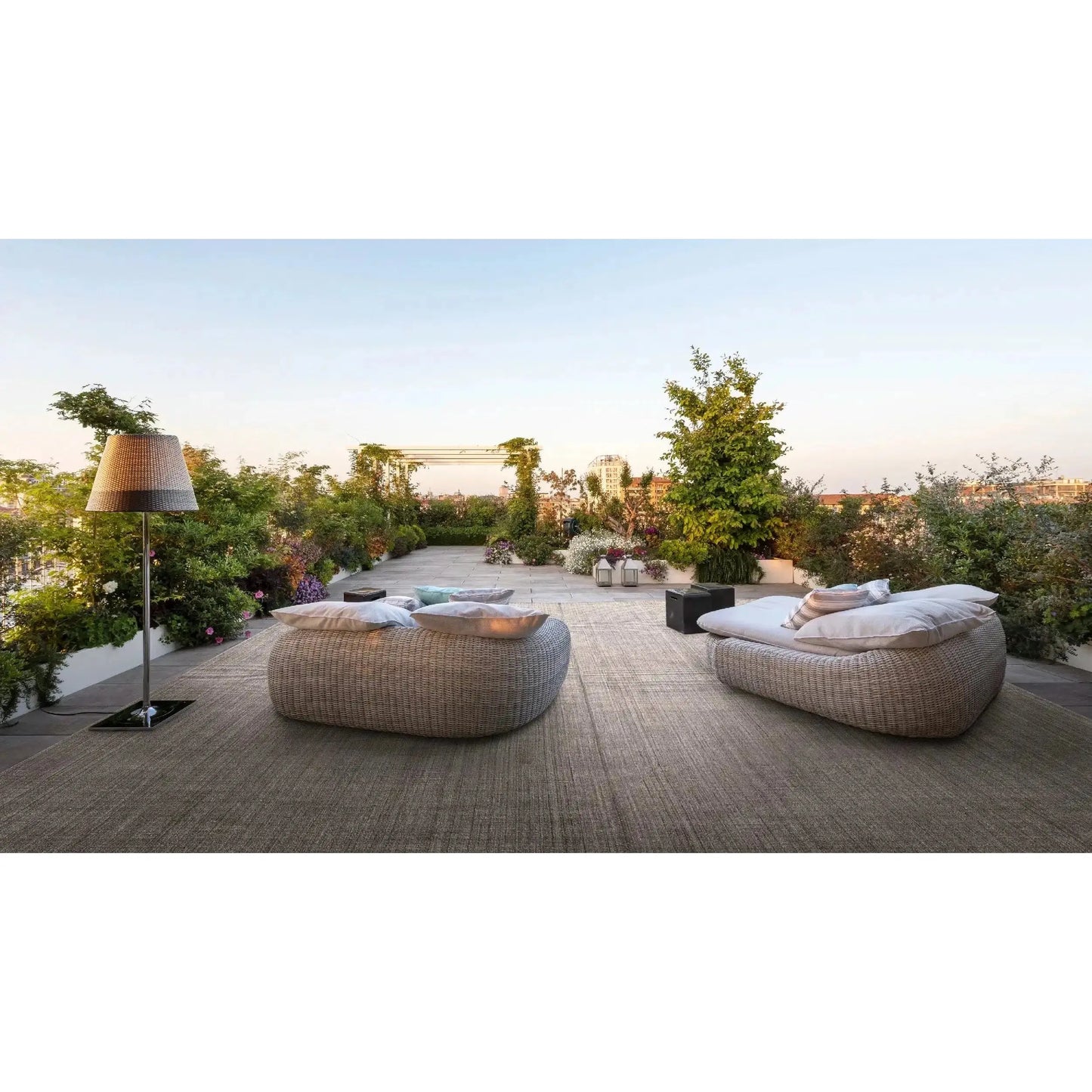 Flat Out - Rug GT Design