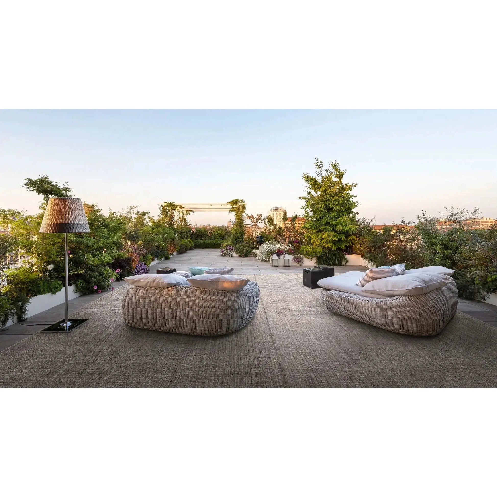 Flat Out - Rug GT Design