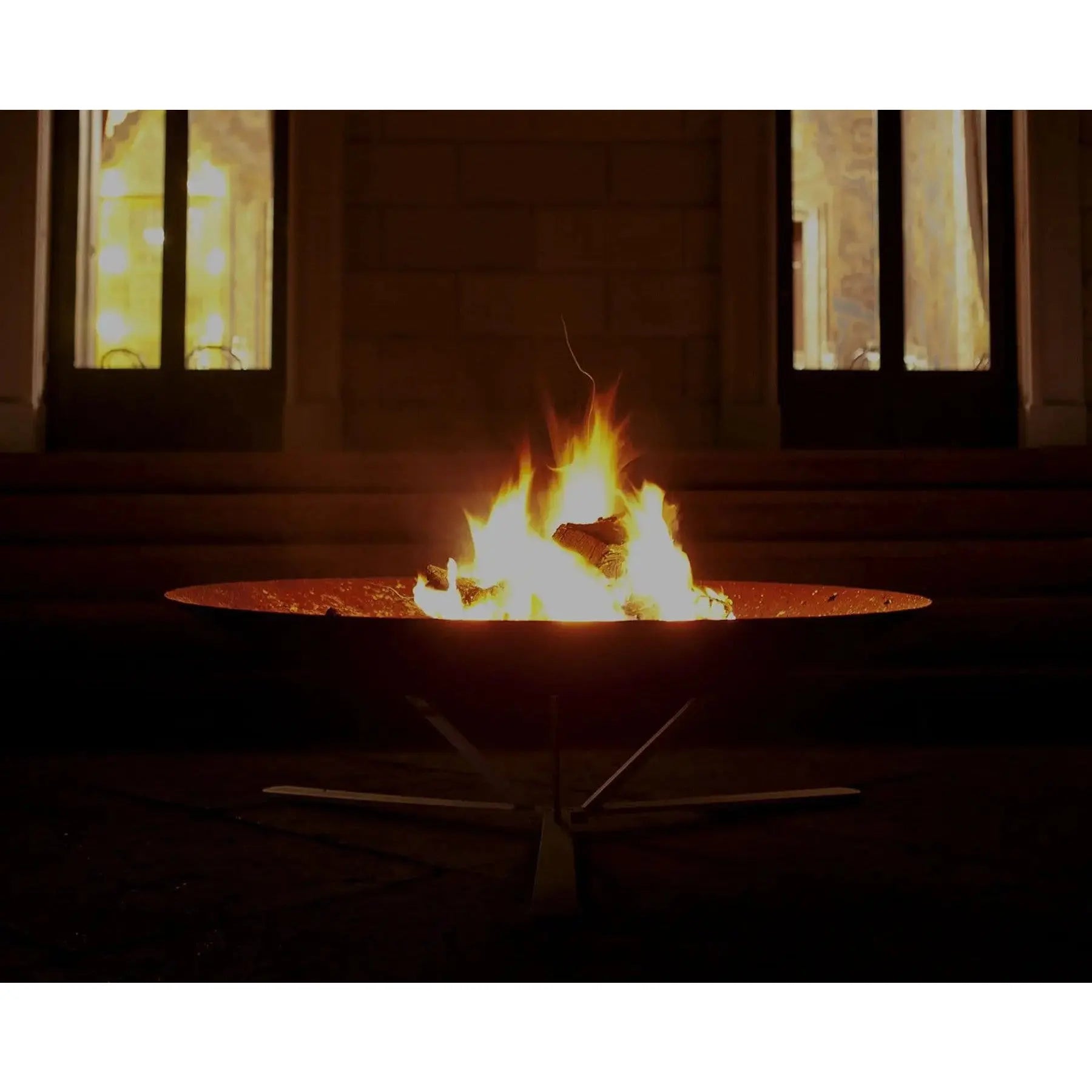 Discolo Wood Burning Outdoor Fire Pit | AK47 DesignArt | JANGEORGe Interior Design