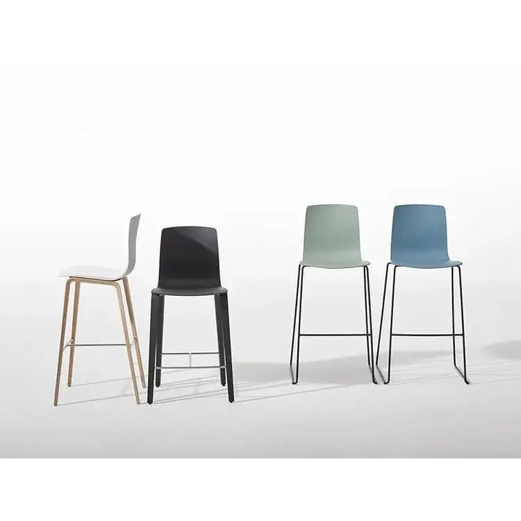 Aava (3918) - Bar Stool | Arper | JANGEORGe Interior Design