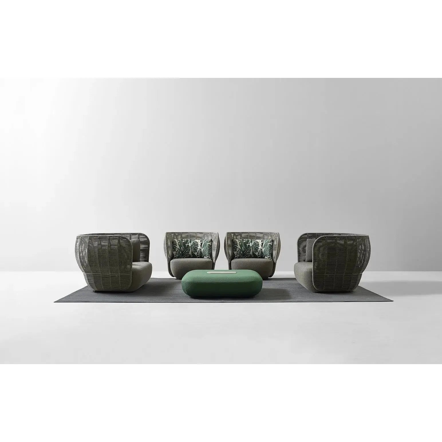 Bay Outdoor Sofa | B&B Italia | JANGEORGe Interior Design