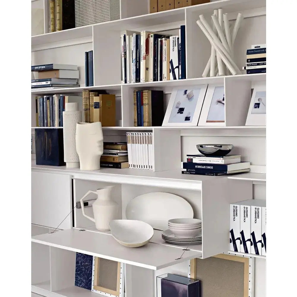 Flat.C Wall System | B&B Italia | JANGEORGe Interior Design