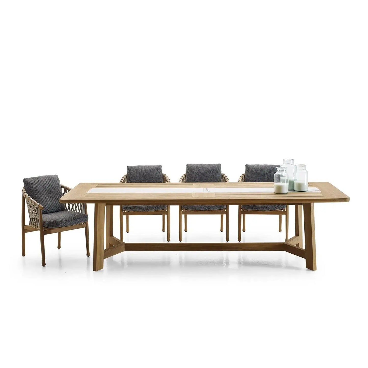 Ginestra Chair | B&B Italia | JANGEORGe Interior Design