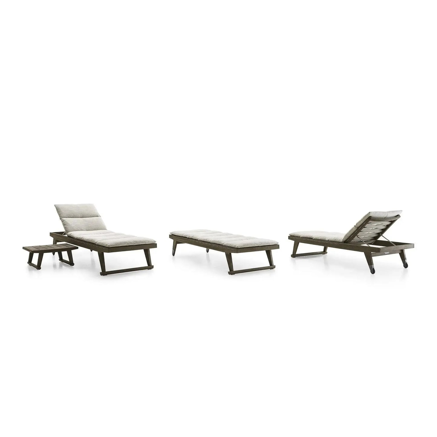 Gio Chaise Longue | B&B Italia | JANGEORGe Interior Design