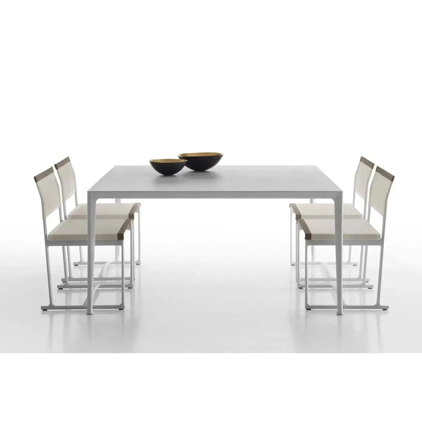 Mirto Outdoor Table | B&B Italia | JANGEORGe Interior Design