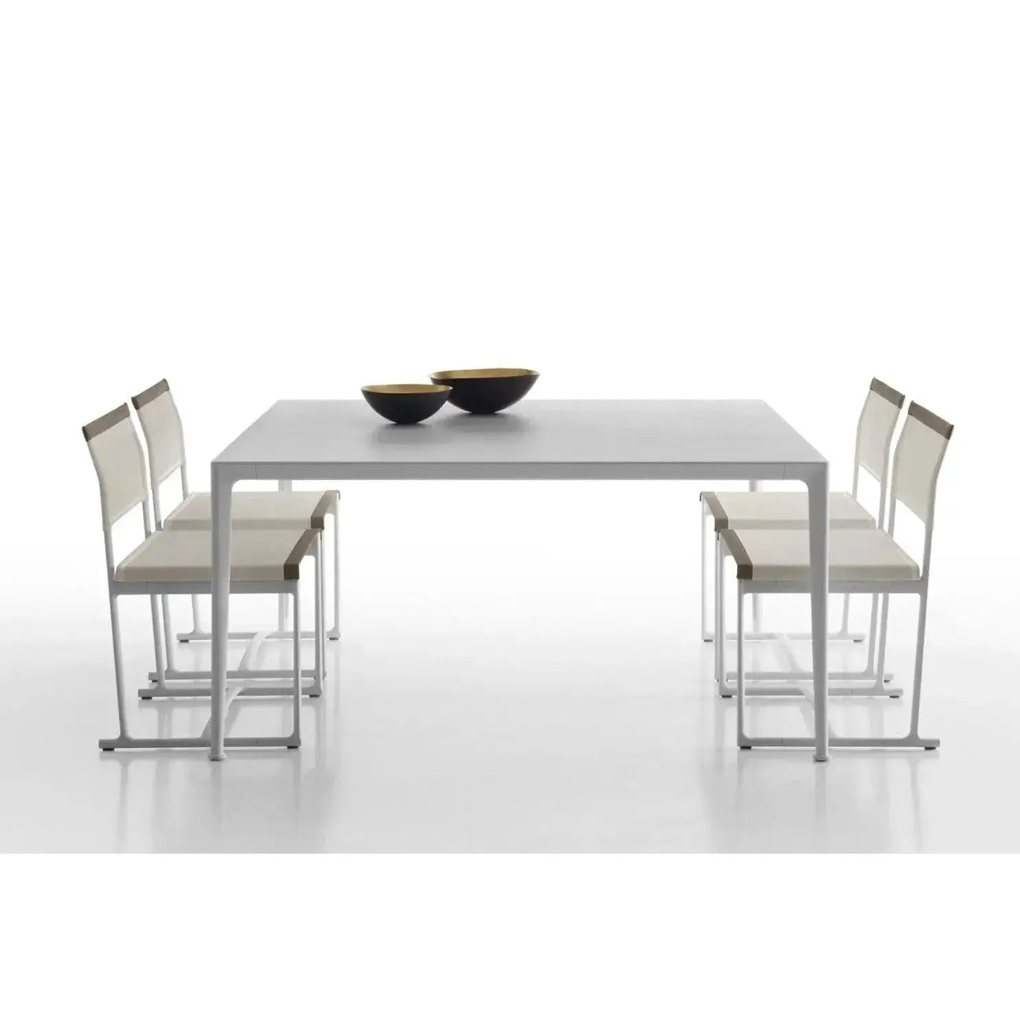 Mirto Outdoor Table | B&B Italia | JANGEORGe Interior Design