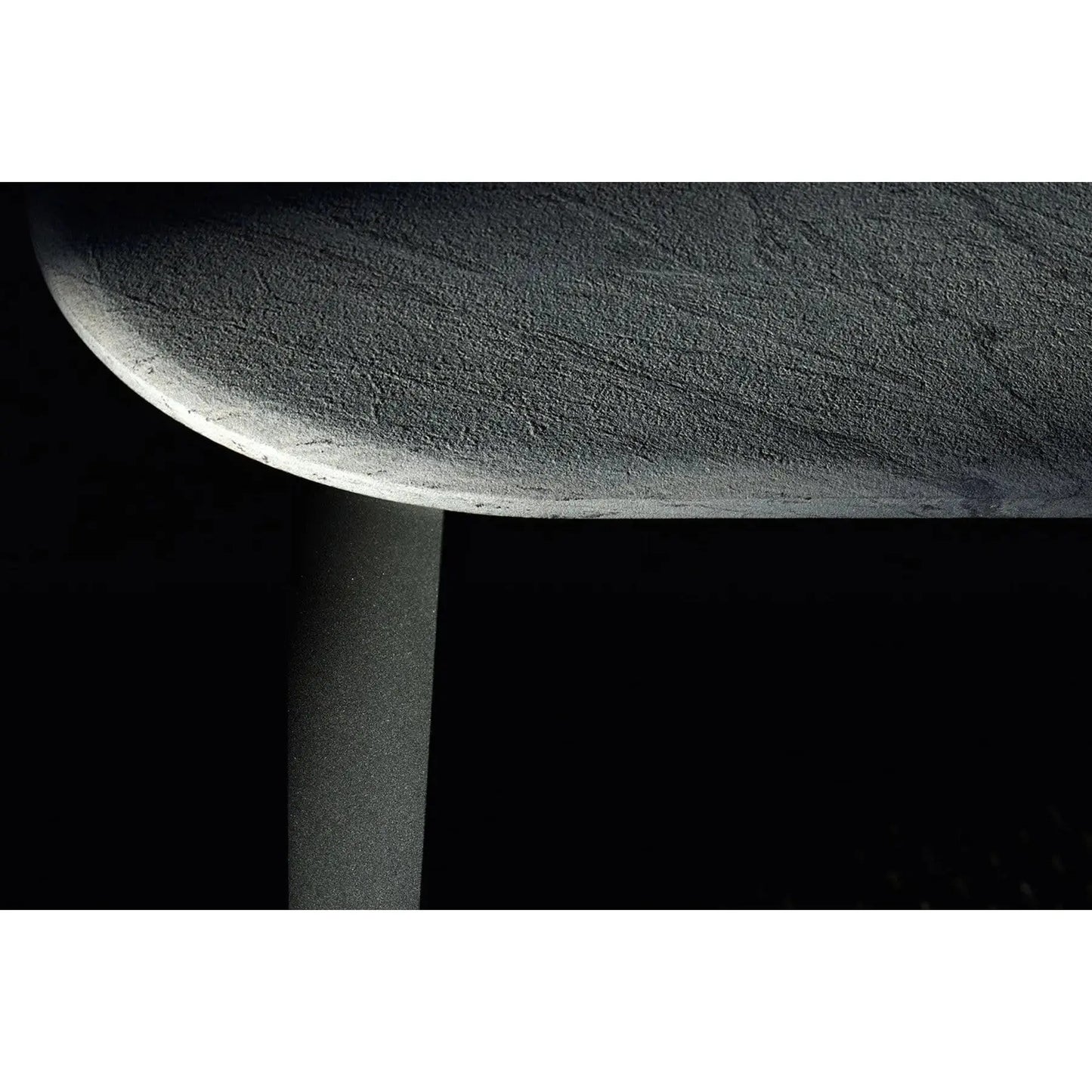 Ginepro Tables | B&B Italia | JANGEORGe Interior Design