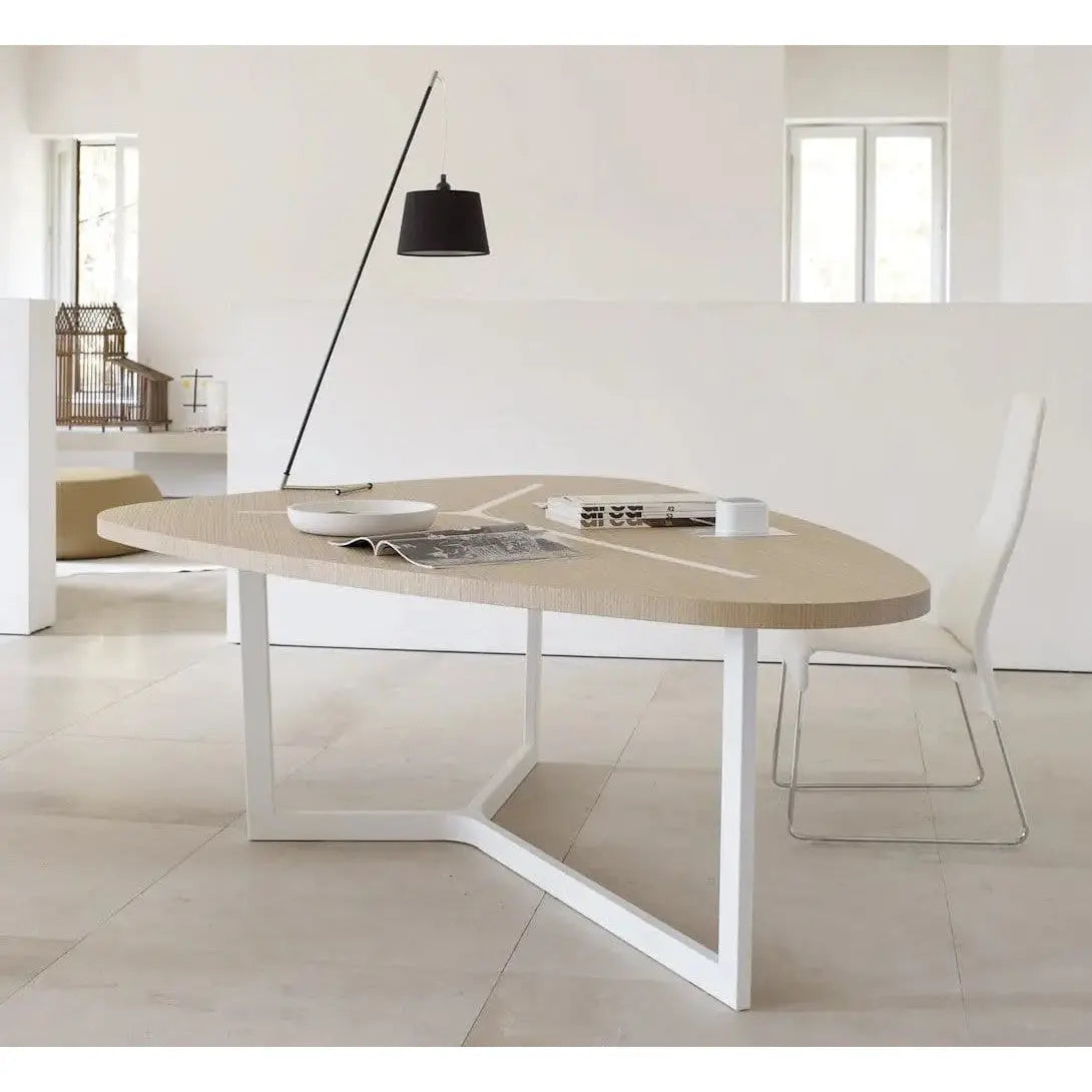 Seven Table | B&B Italia | JANGEORGe Interior Design