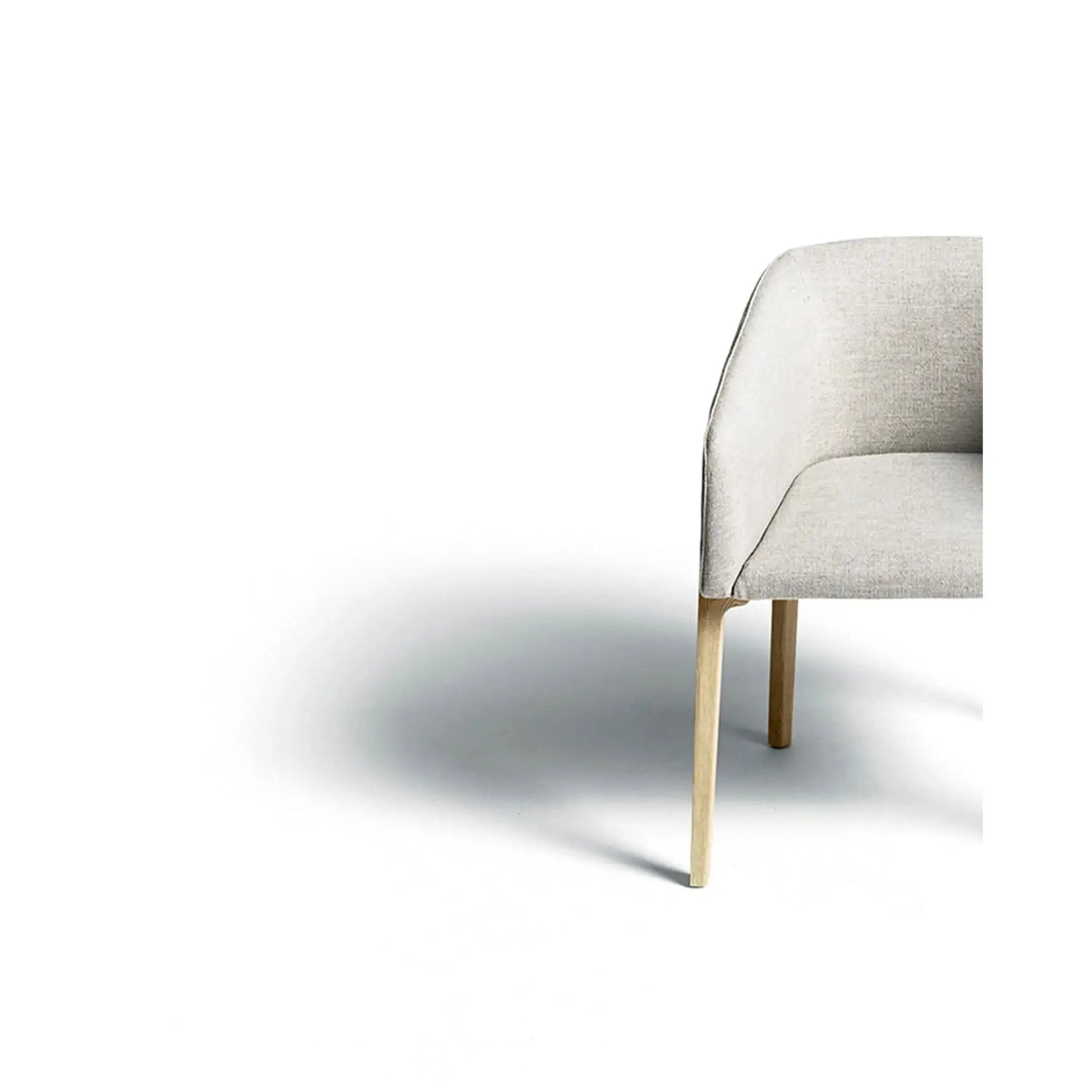 Chesto - Chair | DePadova | JANGEORGe Interior Design