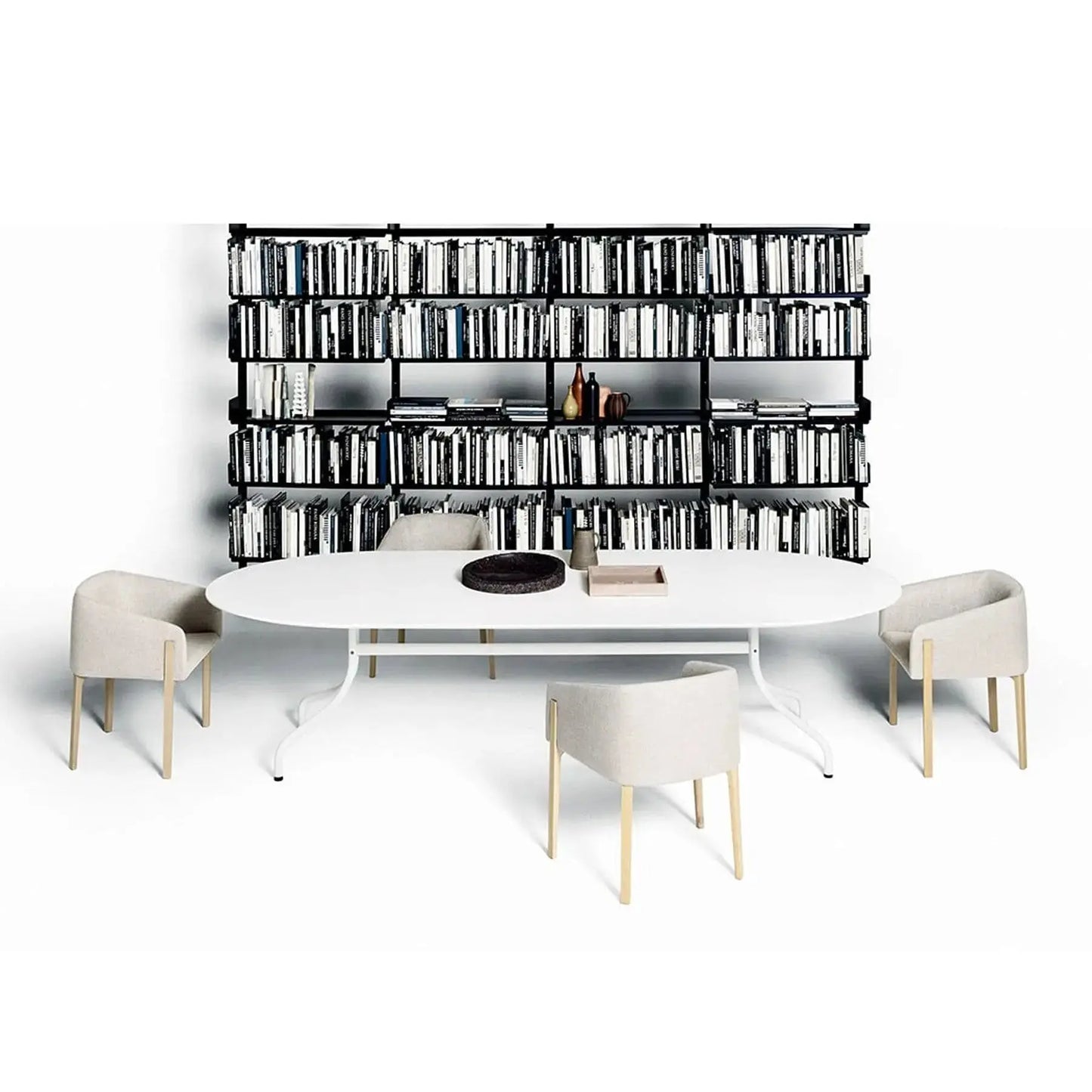 Chesto - Chair | DePadova | JANGEORGe Interior Design