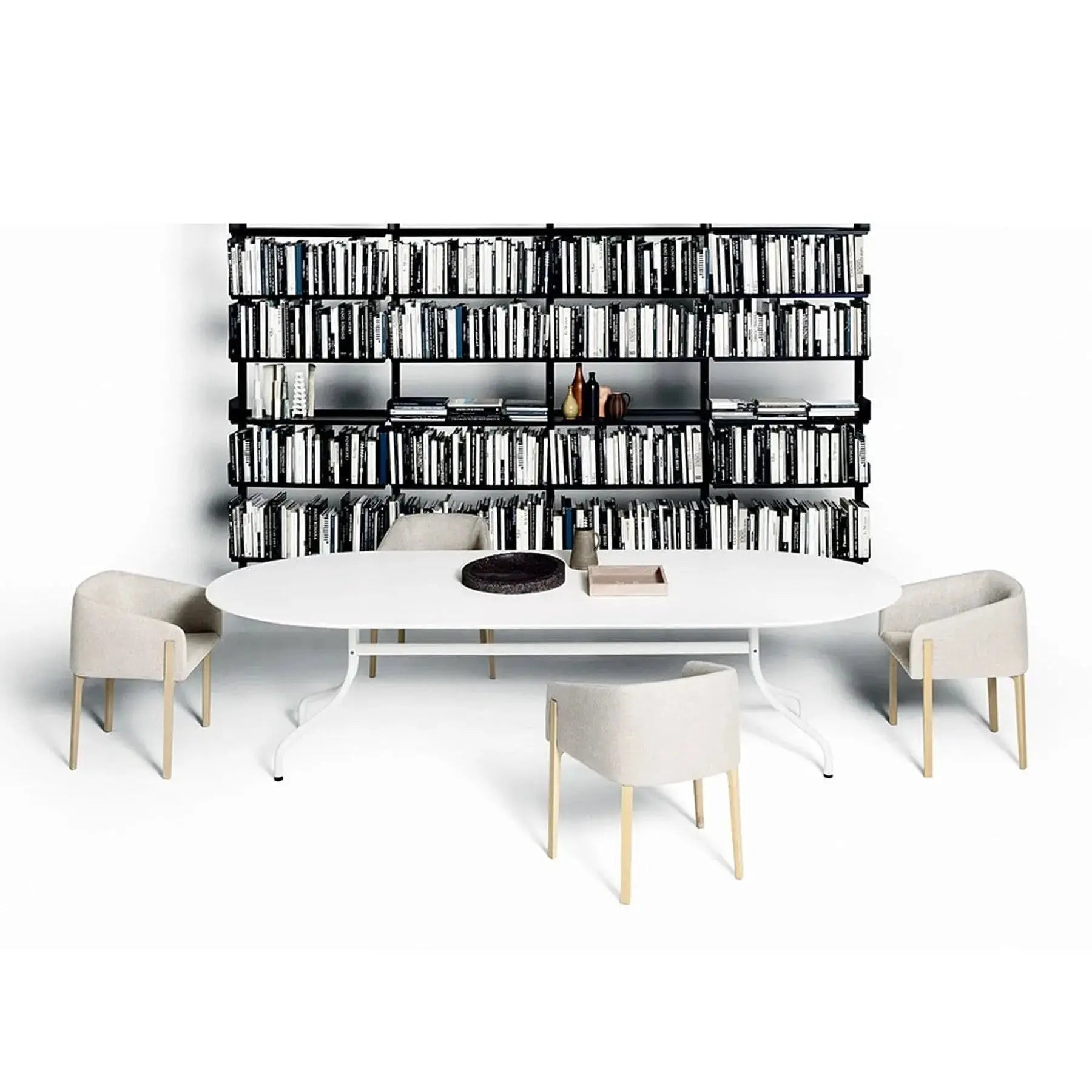 Chesto - Chair | DePadova | JANGEORGe Interior Design