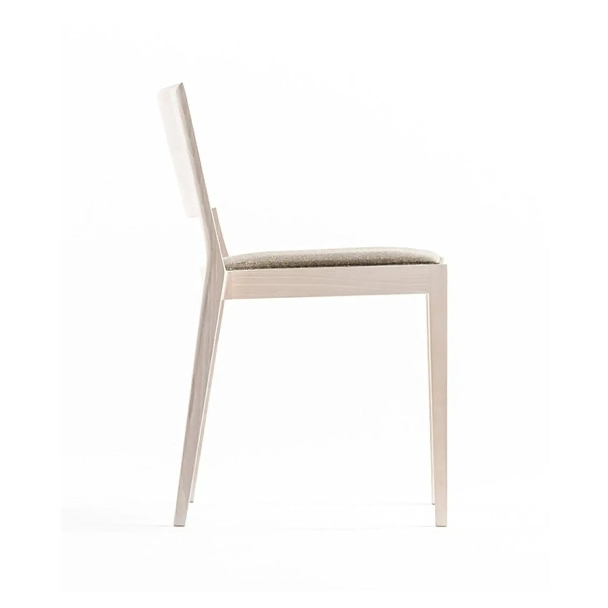 A Chair in the Forest - Chair | DePadova | JANGEORGe Interior Design