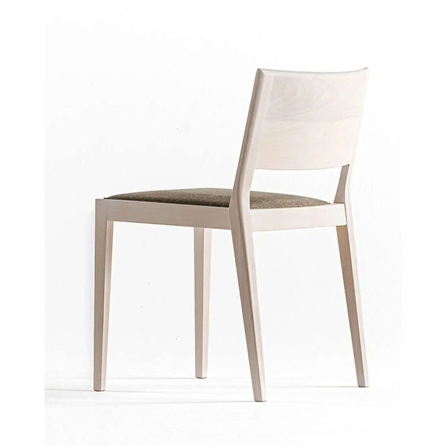 A Chair in the Forest - Chair | DePadova | JANGEORGe Interior Design