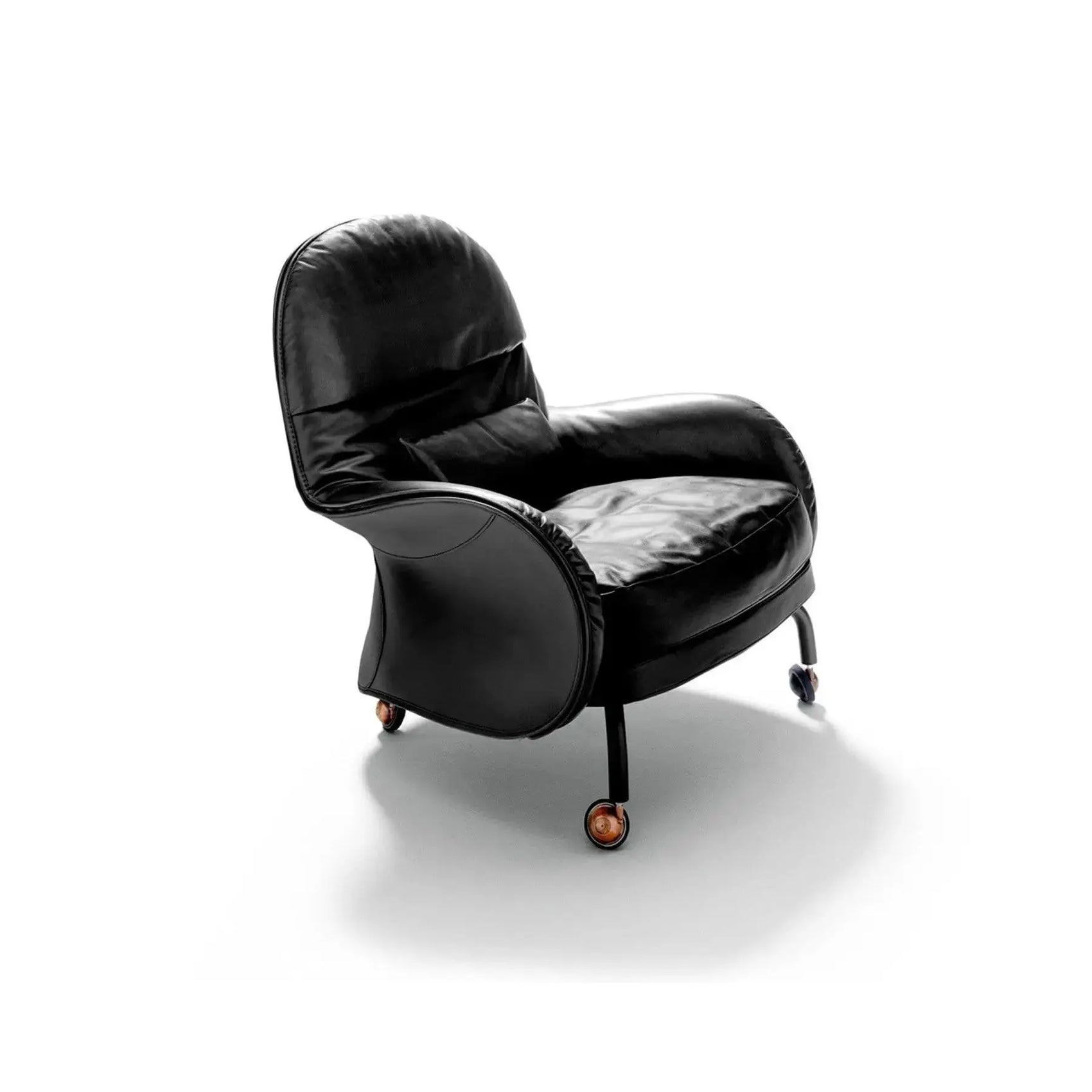 Louisiana - Armchair | DePadova | JANGEORGe Interior Design