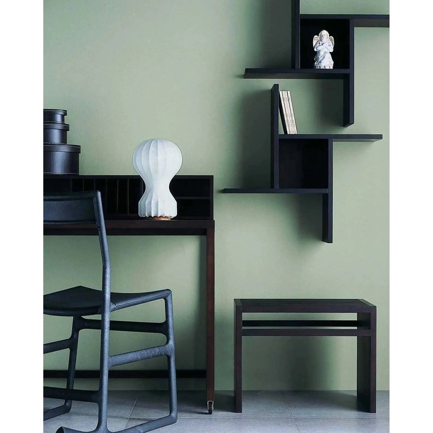 Gatto Piccolo Table Lamp Cocoon Exterior | Flos | JANGEORGe Interior Design