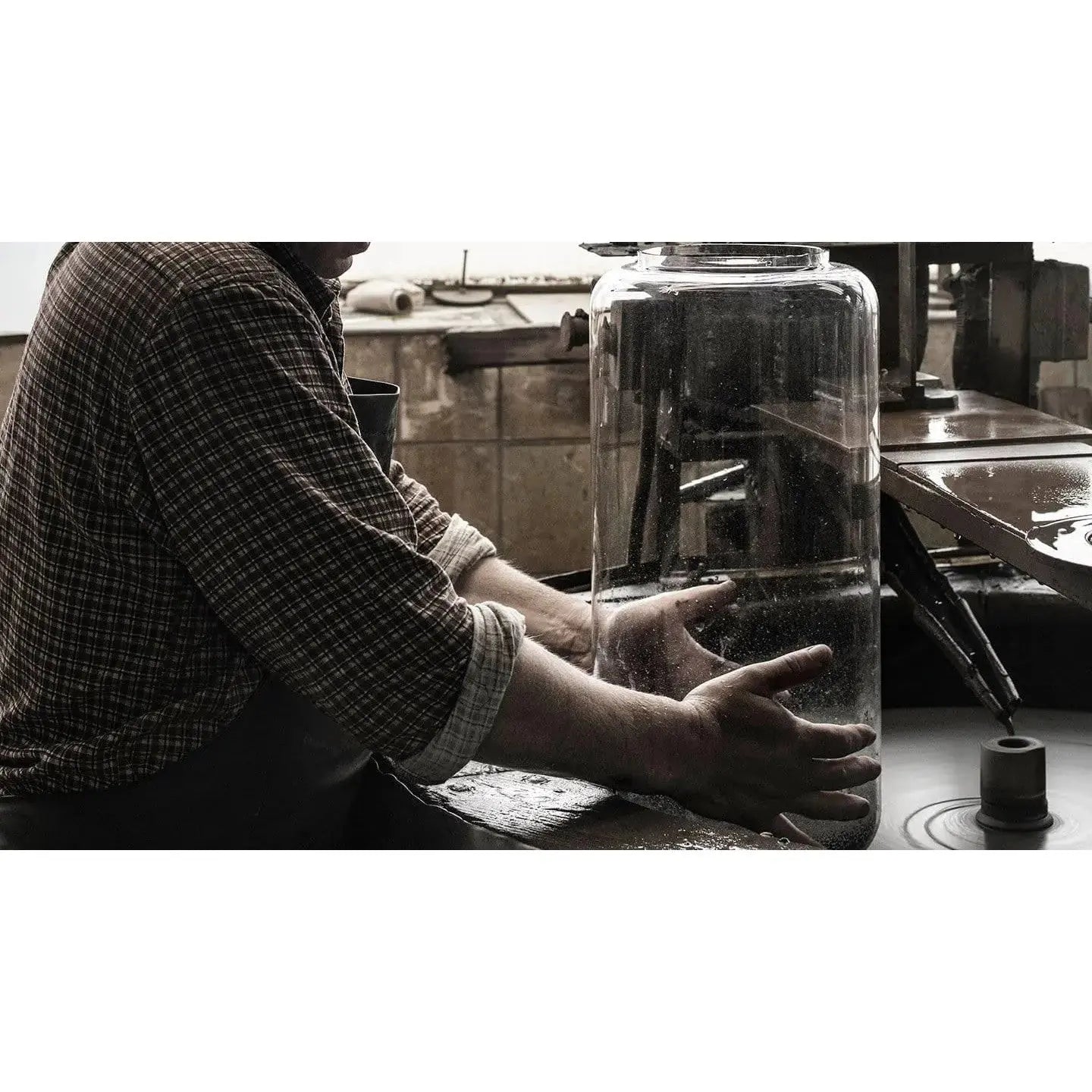 Noctambule Pendant with Low Cylinders | Flos | JANGEORGe Interior Design