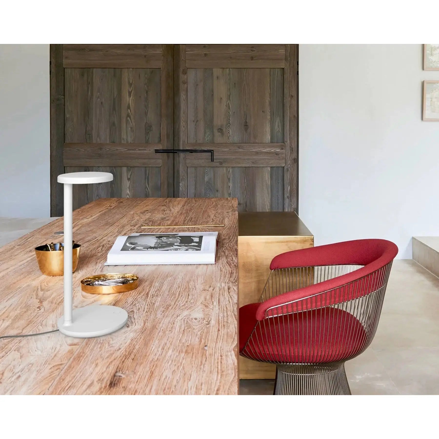 Oblique - Desk Lamp | Flos | JANGEORGe Interior Design