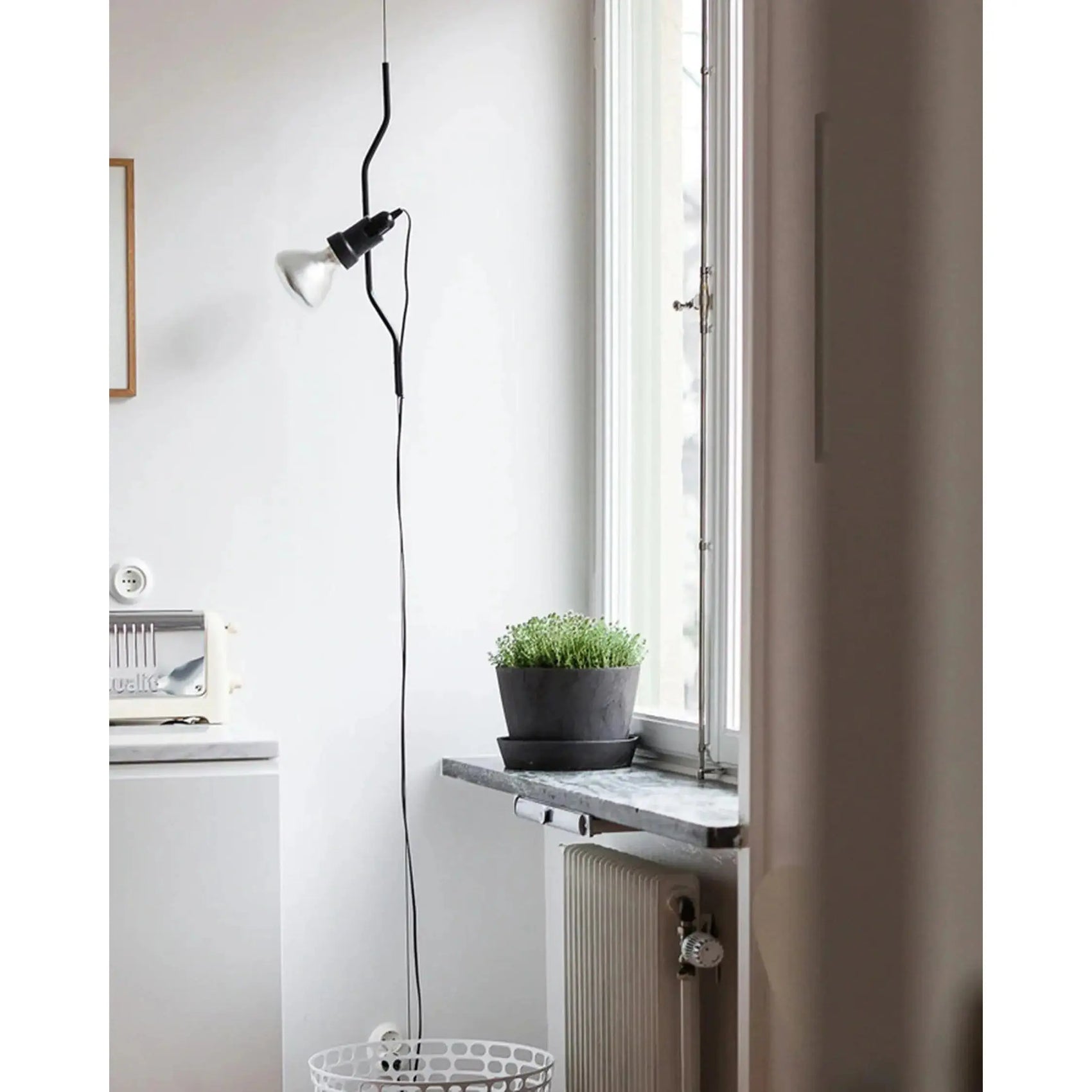 Parentesi - Pendant Ceiling Lamp Dimmable | Flos | JANGEORGe Interior Design