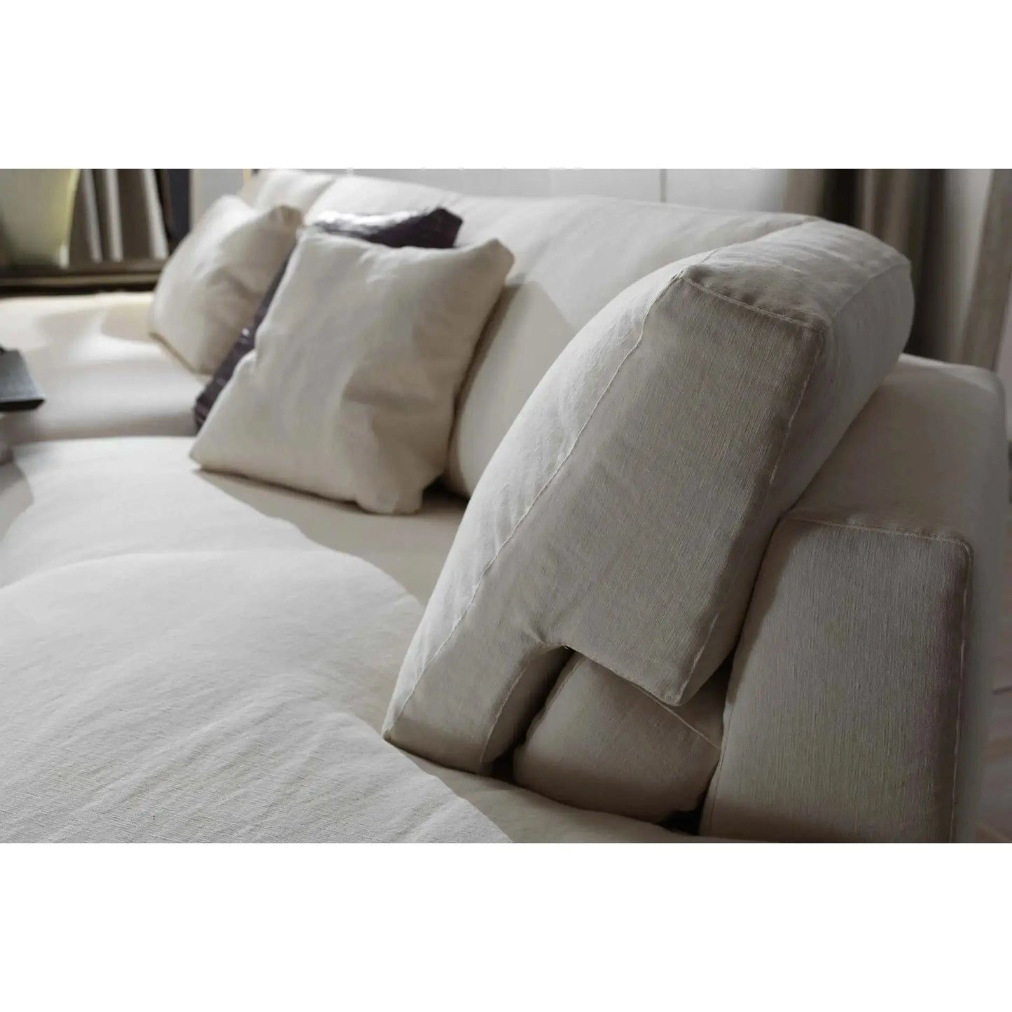 Davis Free - Sofa | Frigerio | JANGEORGe Interior Design