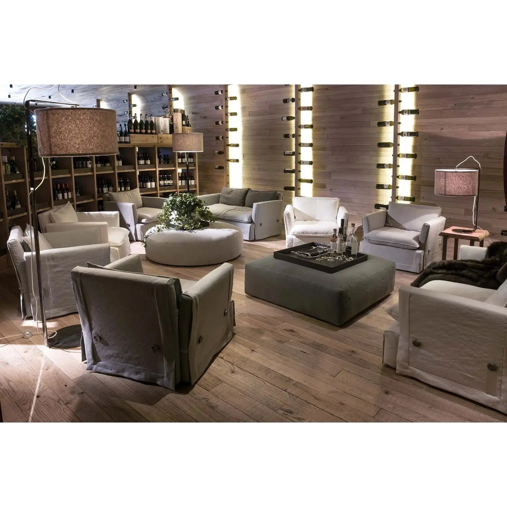 Kimono Junior - Armchair | Frigerio | JANGEORGe Interior Design