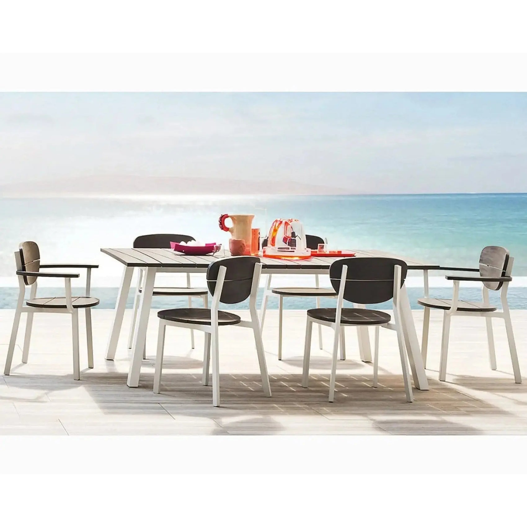 InOut 133 Dining Table | Gervasoni | JANGEORGe Interior Design