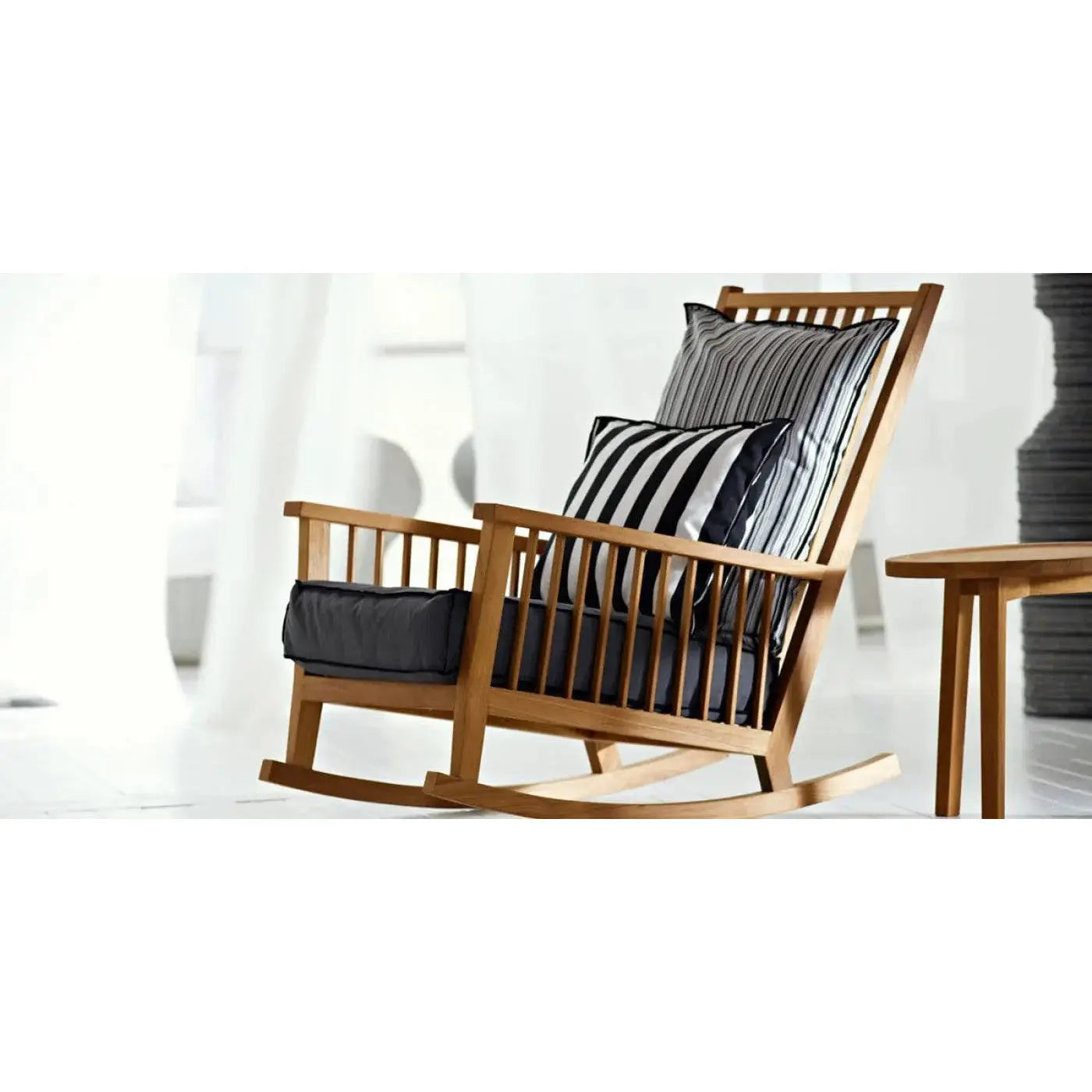 InOut 709 Outdoor Rocking Chair | Gervasoni | JANGEORGe Interior Design