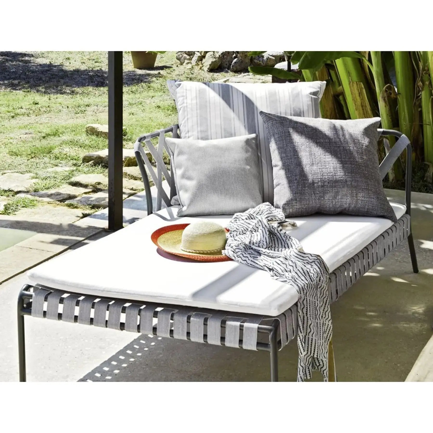 InOut 859 L-R Daybed | Gervasoni | JANGEORGe Interior Design