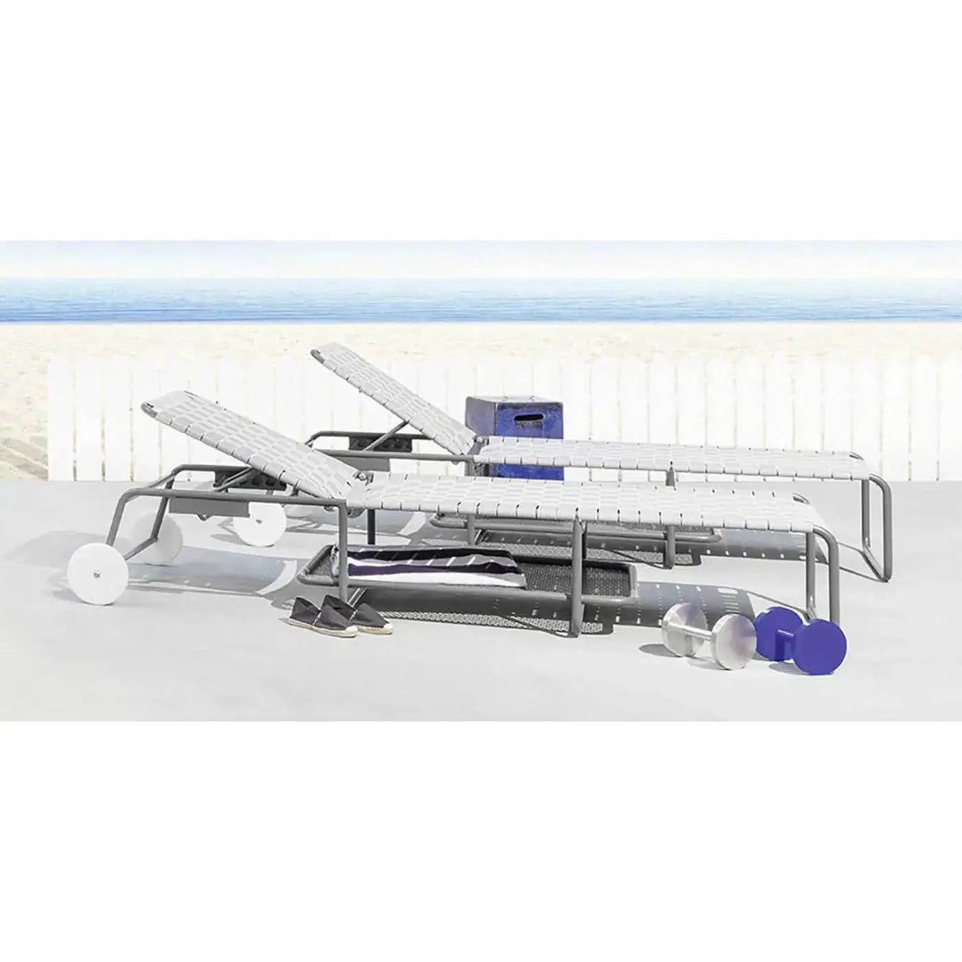 InOut 883 Outdoor Daybed | Gervasoni | JANGEORGe Interior Design