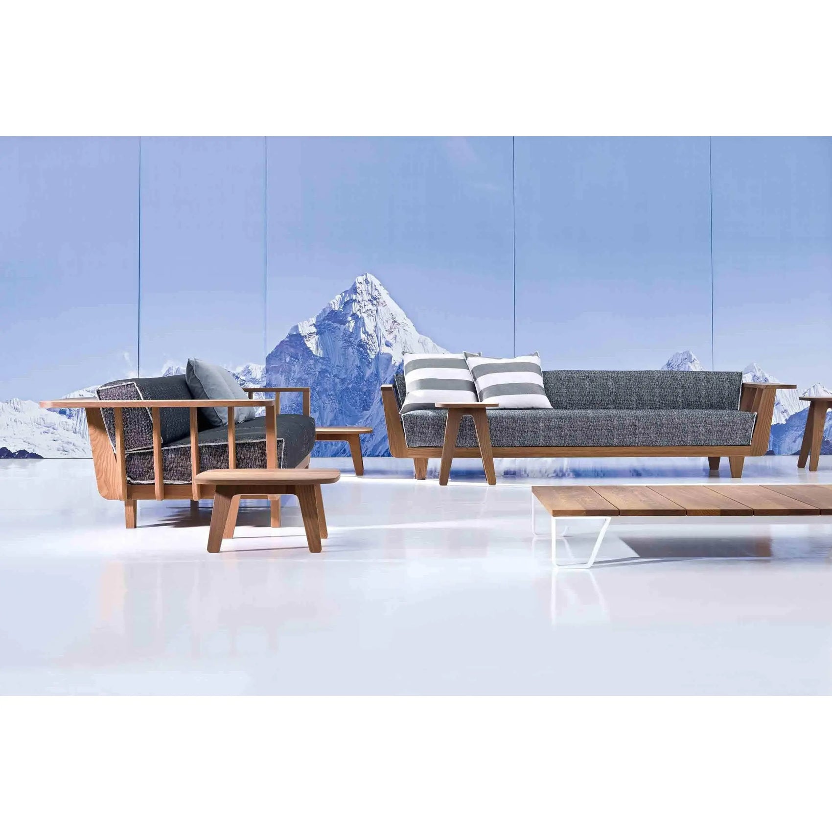 InOut 955 Outdoor Coffee Table | Gervasoni | JANGEORGe Interior Design