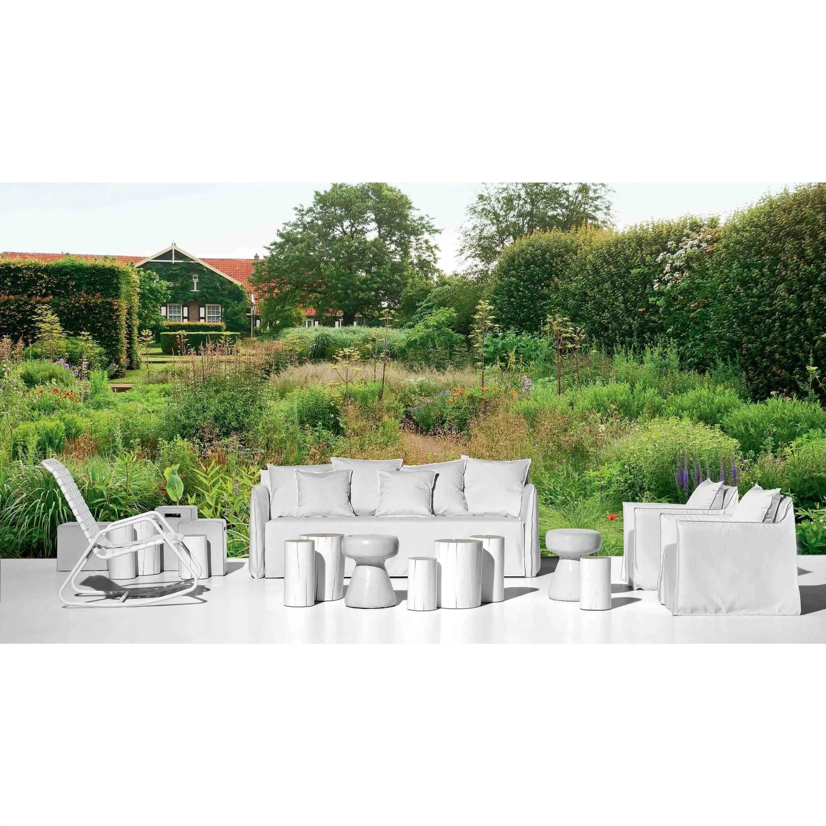 Ghost Out 12 Sofa | Gervasoni | JANGEORGe Interior Design