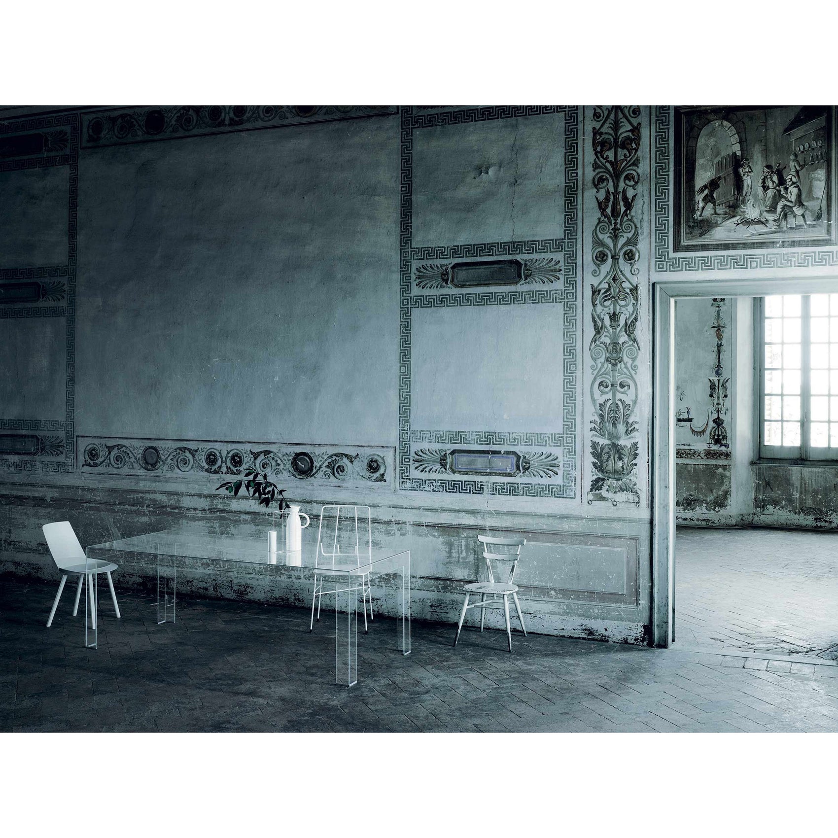 Atlantis Tavoli Alti Glass Dining Table | Glas Italia | JANGEORGe Interior Design