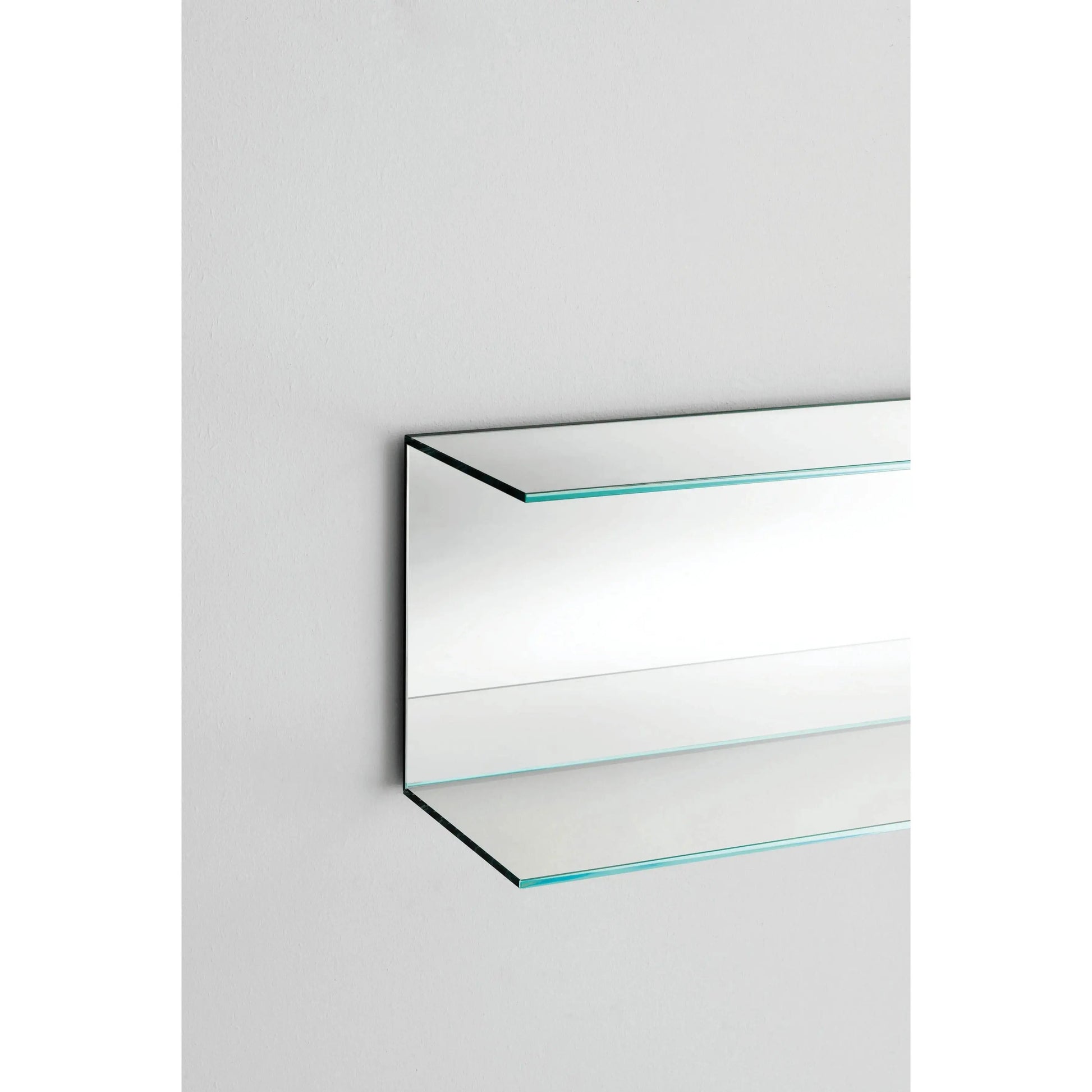 Everywhere Shelves | Glas Italia | JANGEORGe Interior Design