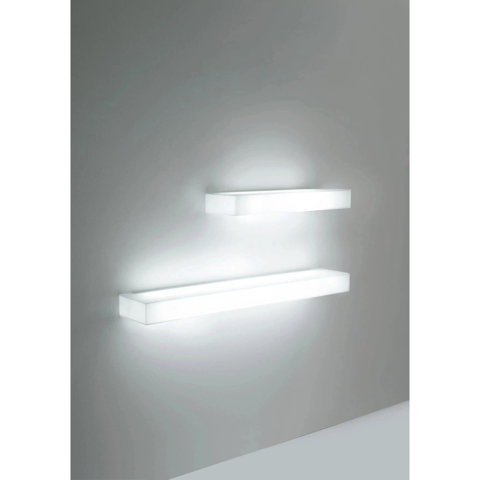 Light Light Shelves | Glas Italia | JANGEORGe Interior Design