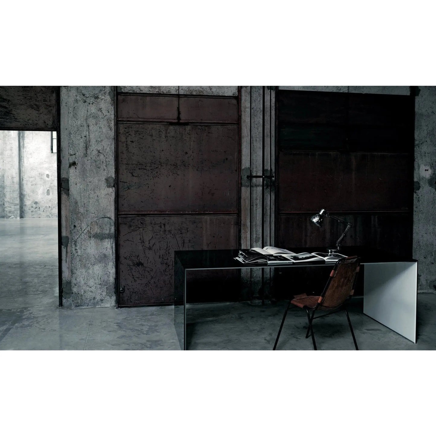 SiO2 Bridge Low Table | Glas Italia | JANGEORGe Interior Design