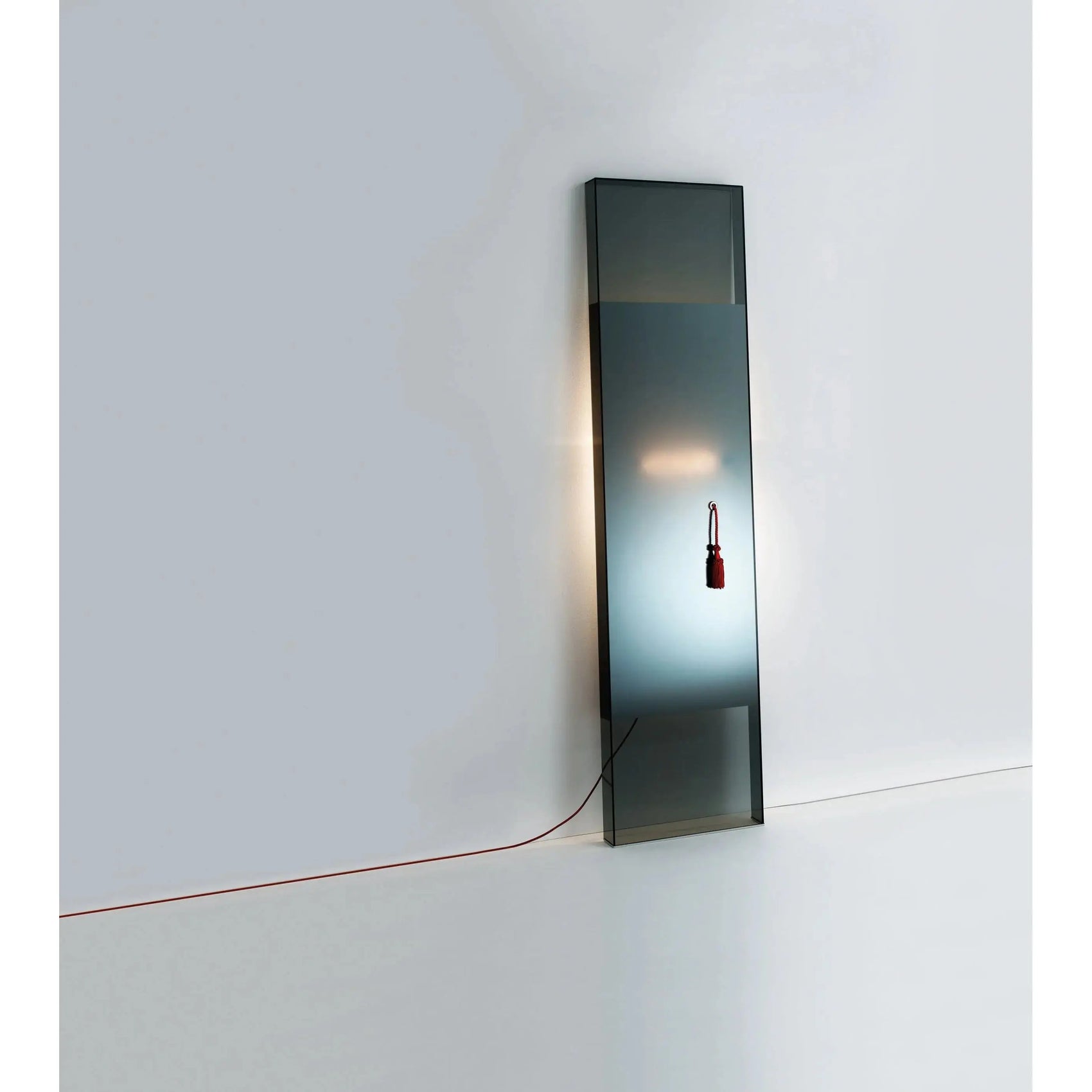 Diva Mirror | Glas Italia | JANGEORGe Interior Design