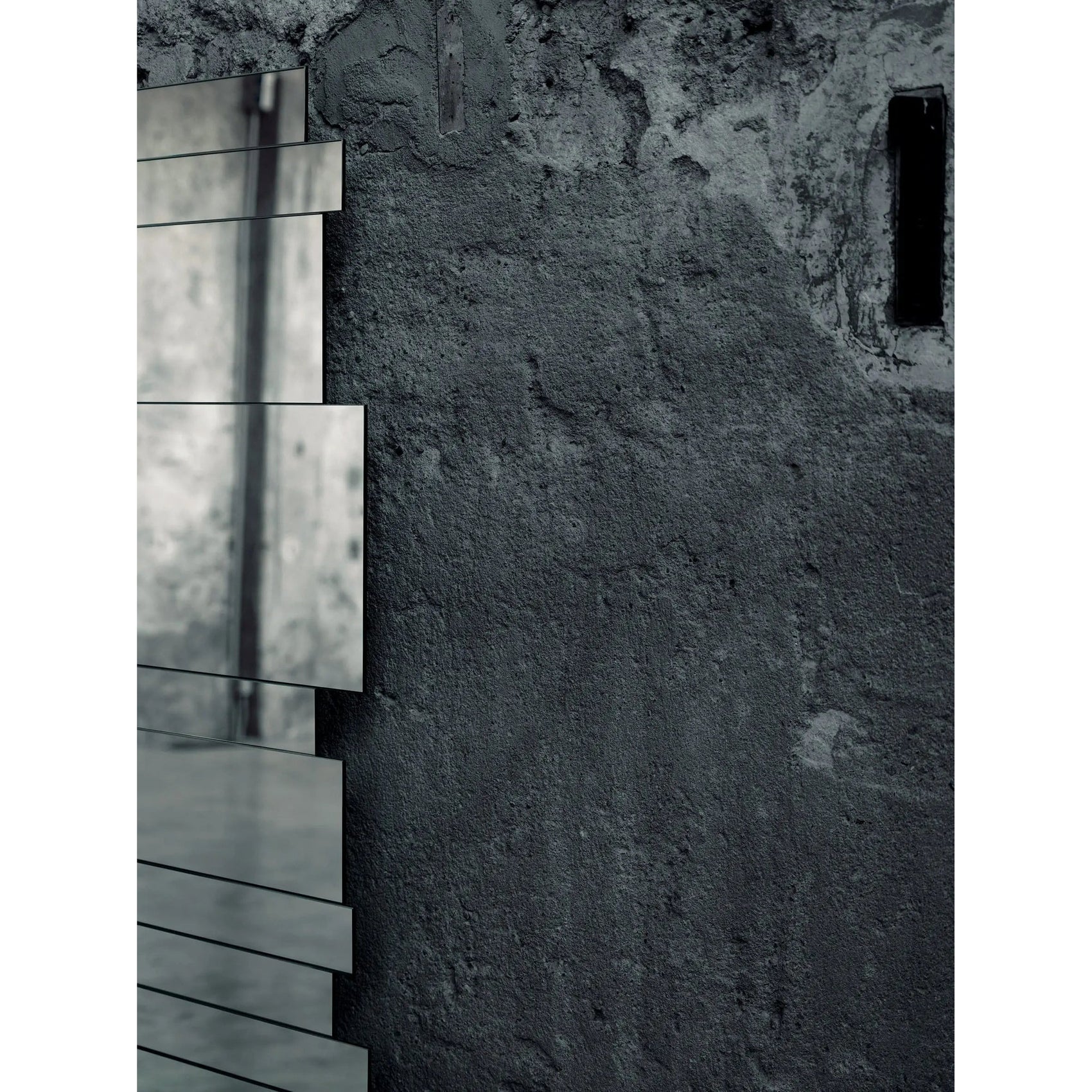 Paradox Mirror | Glas Italia | JANGEORGe Interior Design