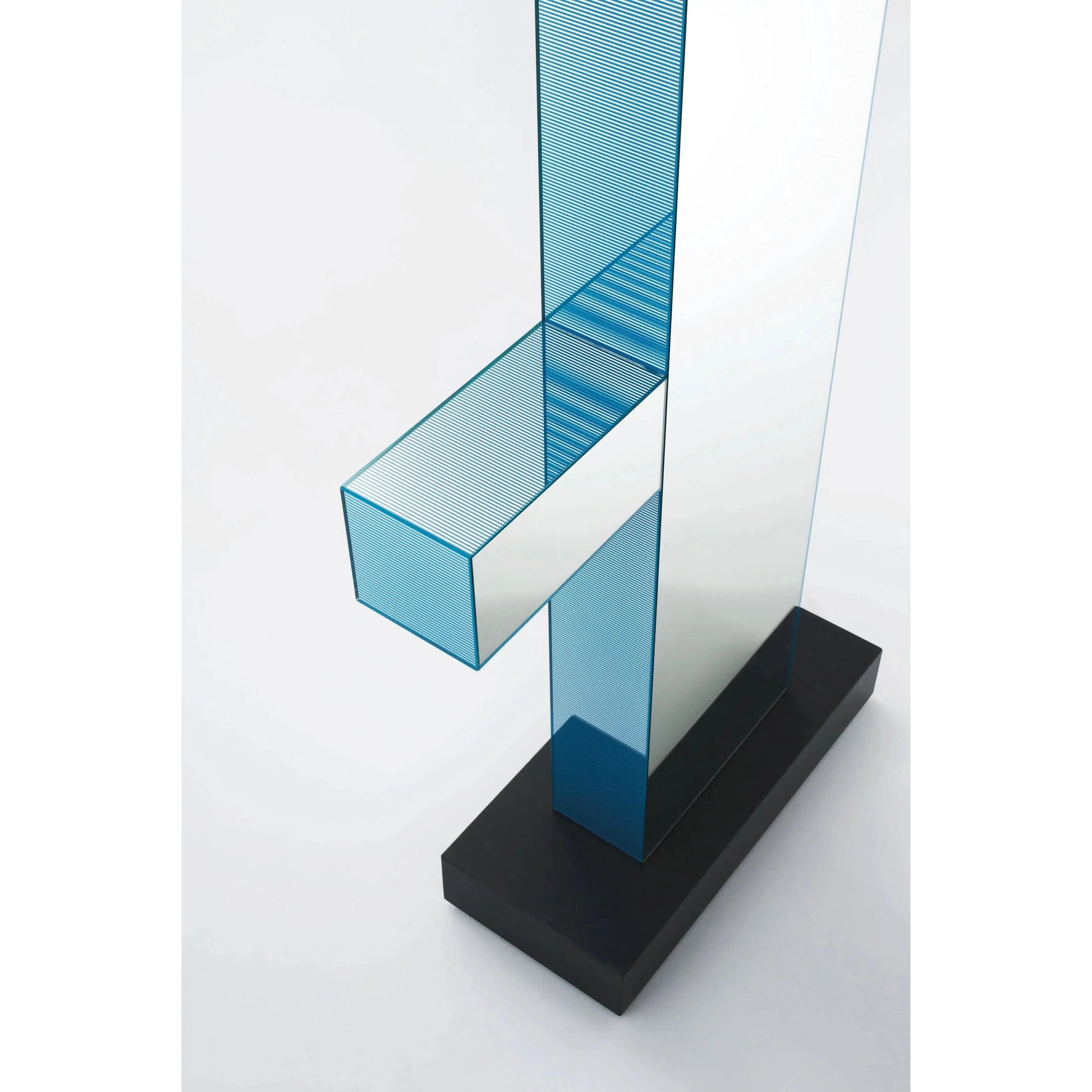 Shibam 1 Mirror | Glas Italia | JANGEORGe Interior Design