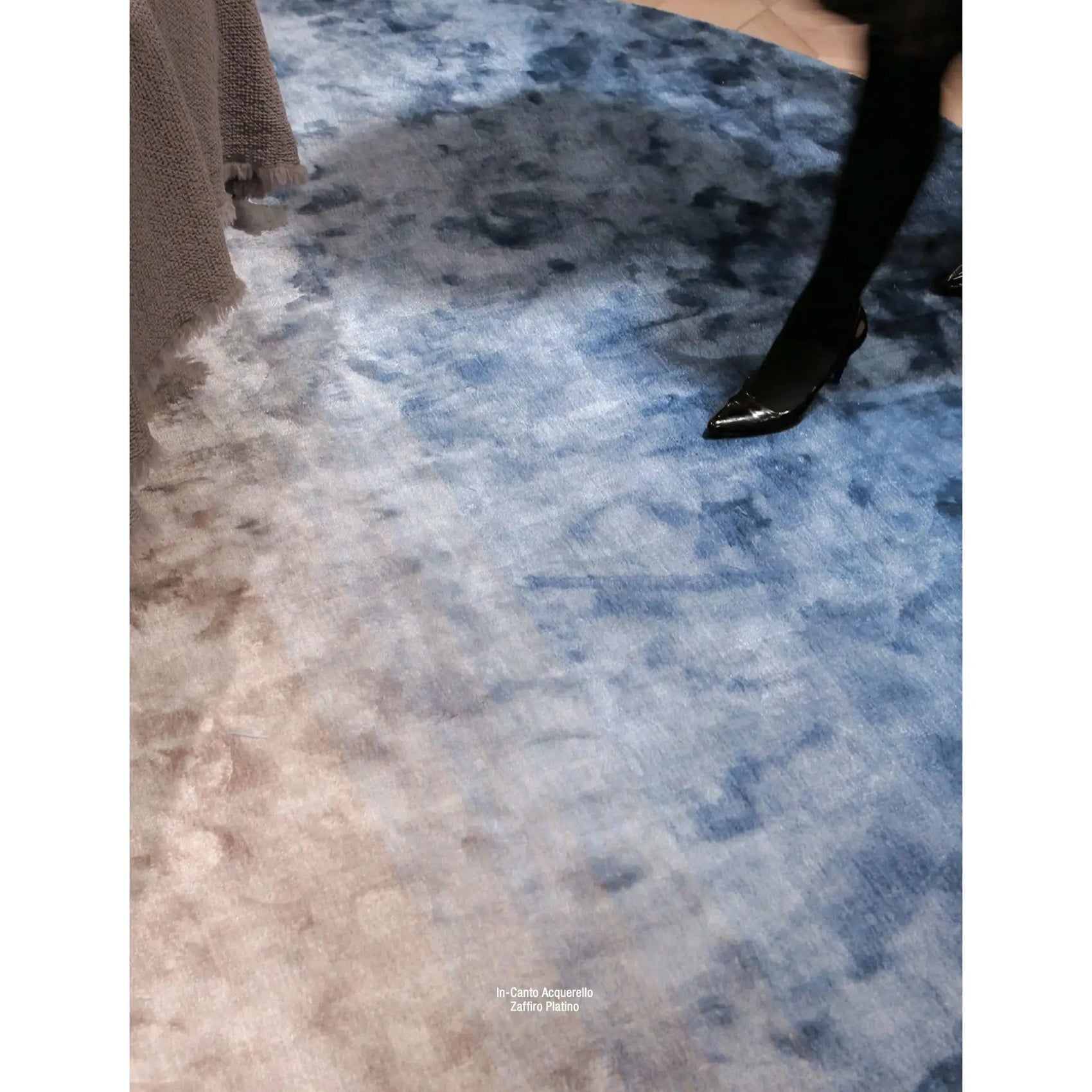 In-Canto, Acquerello - Rug - JANGEORGe Interior Design