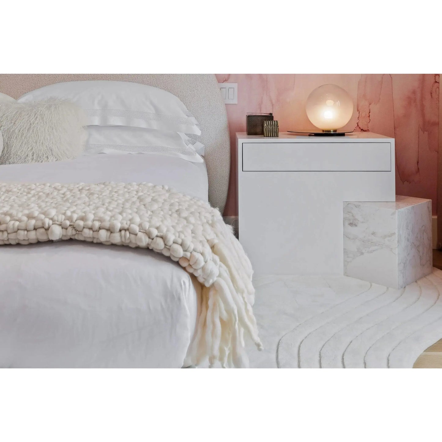 Clouds - Chunky knit throw blanket | Homelosophy | JANGEORGe Interior Design