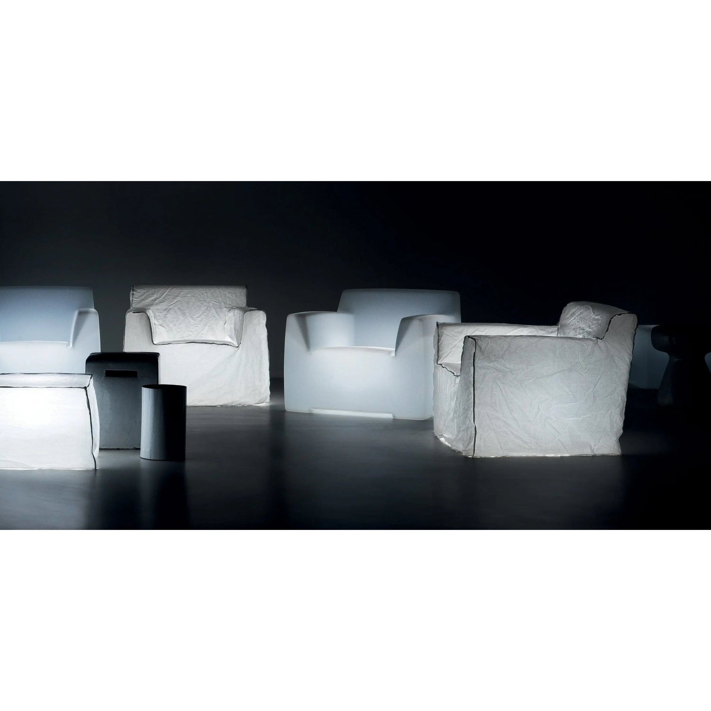 InOut 44 Ceramic Side Table / Ottoman | Gervasoni | JANGEORGe Interior Design