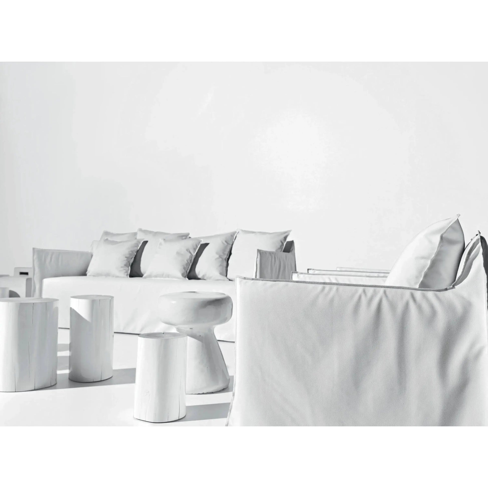 InOut 42 Ceramic Side Table / Ottoman | Gervasoni | JANGEORGe Interior Design