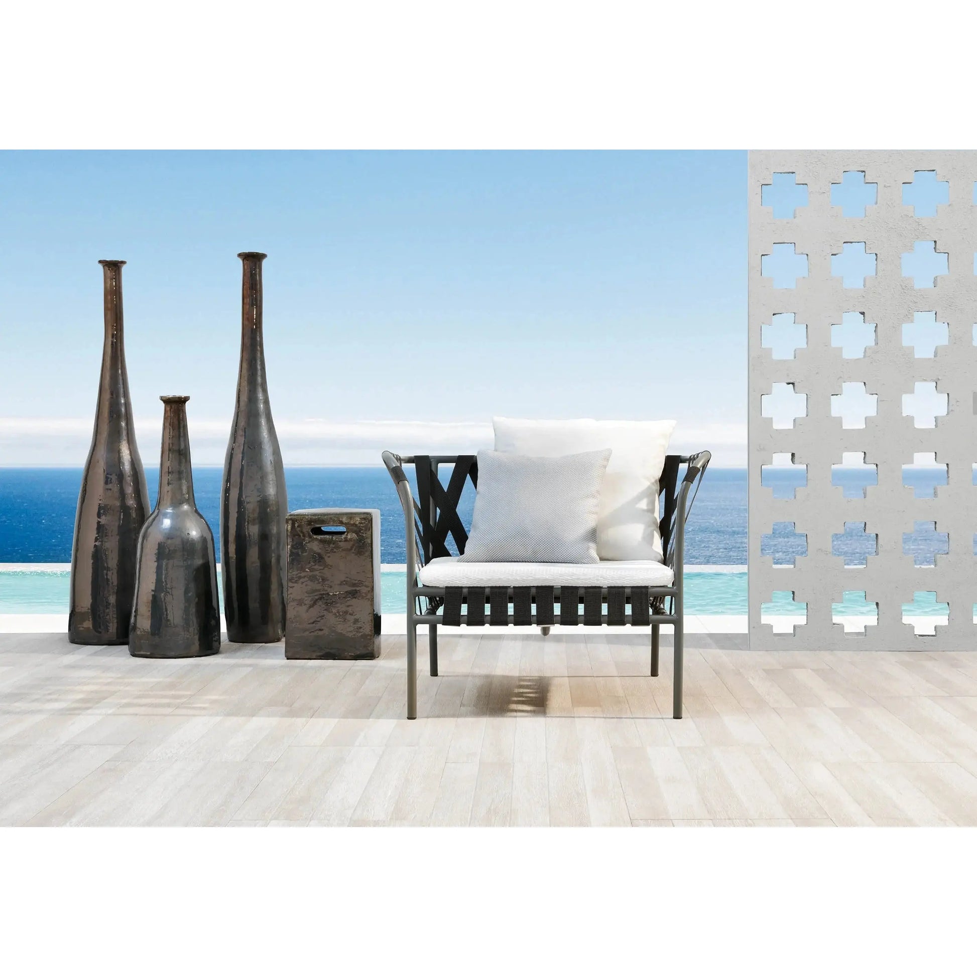 InOut 41 Ceramic Side Table / Ottoman | Gervasoni | JANGEORGe Interior Design