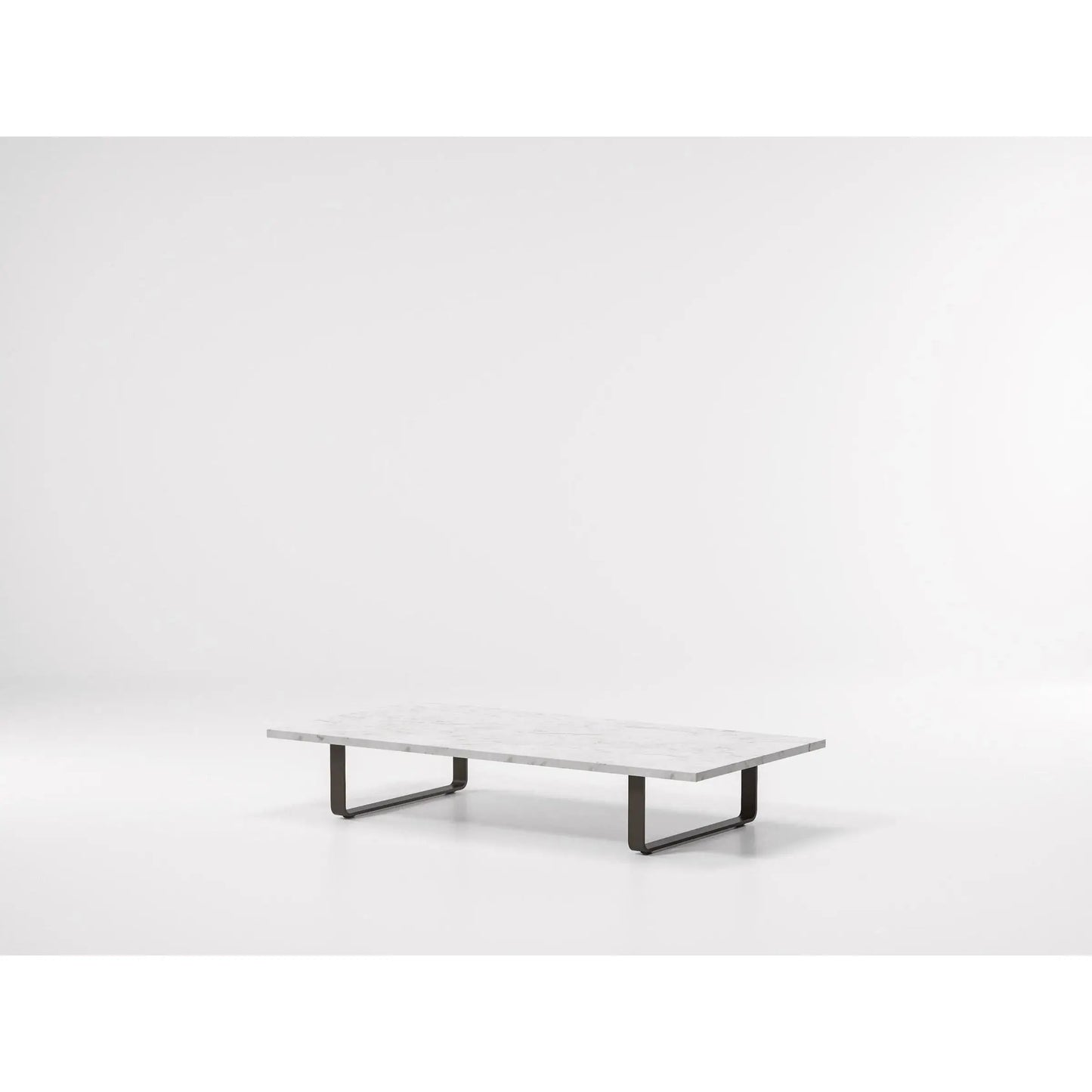 Bitta - Centre table | Kettal | JANGEORGe Interior Design