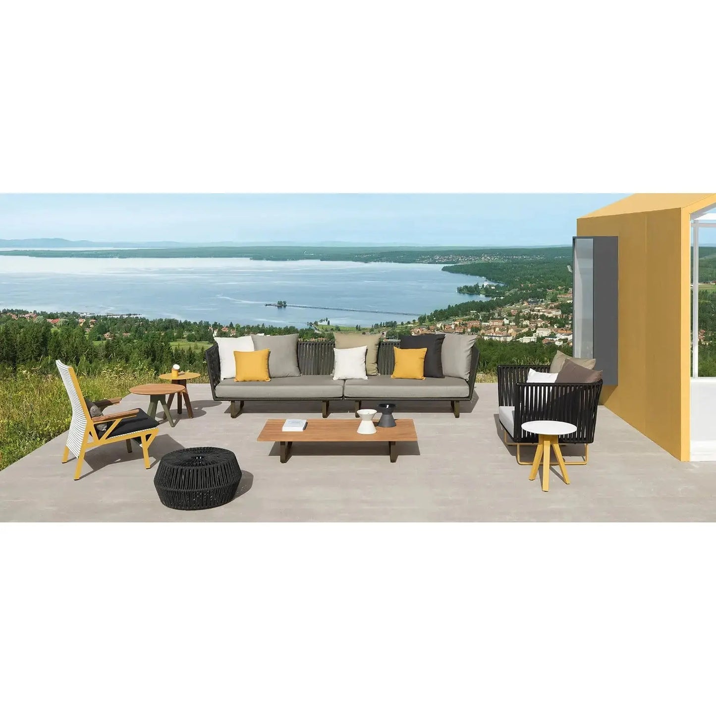 Bitta - Centre table | Kettal | JANGEORGe Interior Design