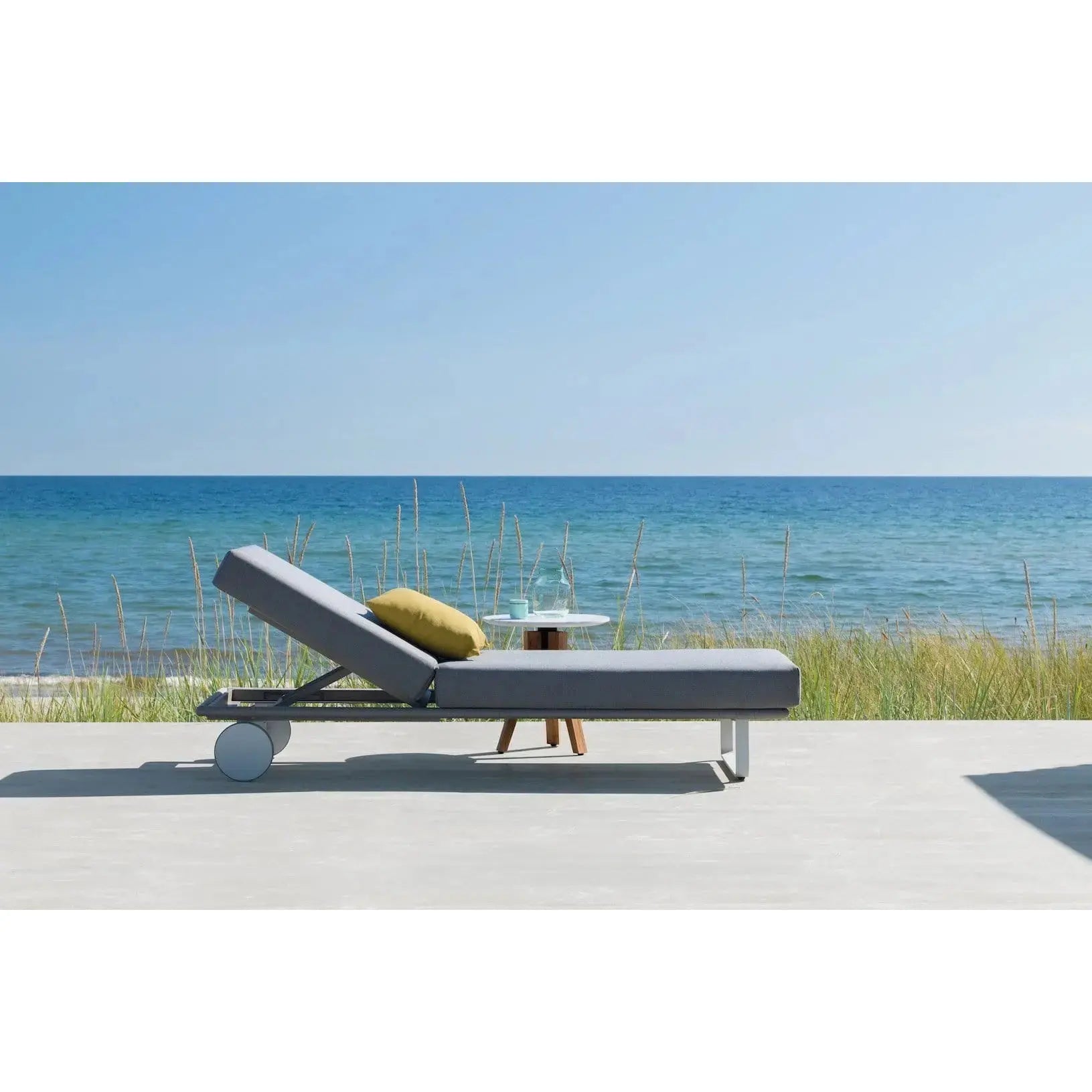 Bitta - Deckchair | Kettal | JANGEORGe Interior Design