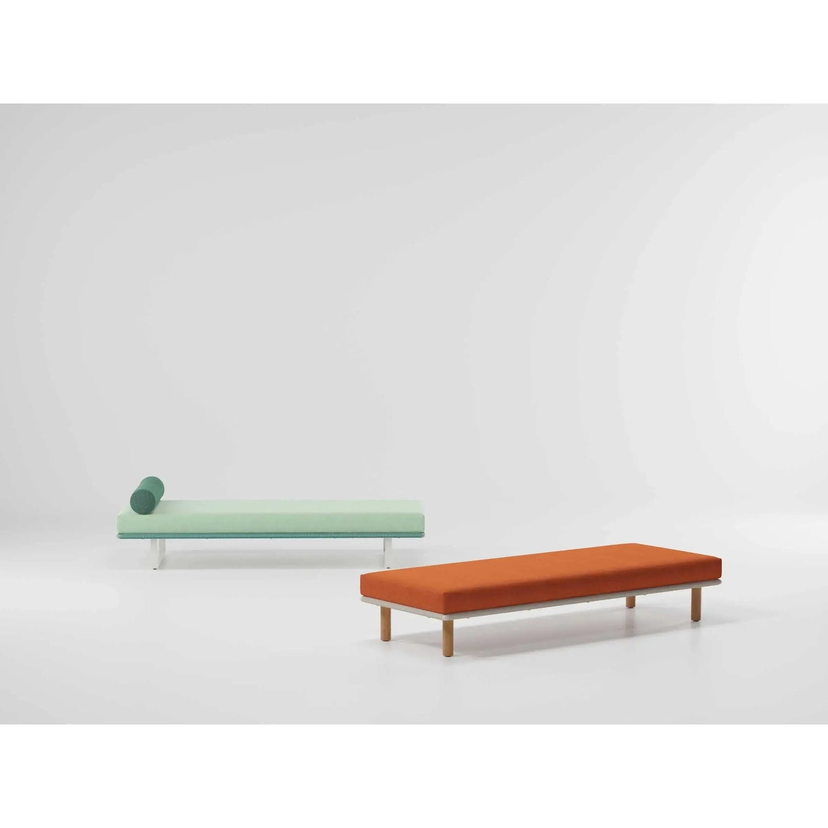 Bitta - Deckchair / Stool module | Kettal | JANGEORGe Interior Design