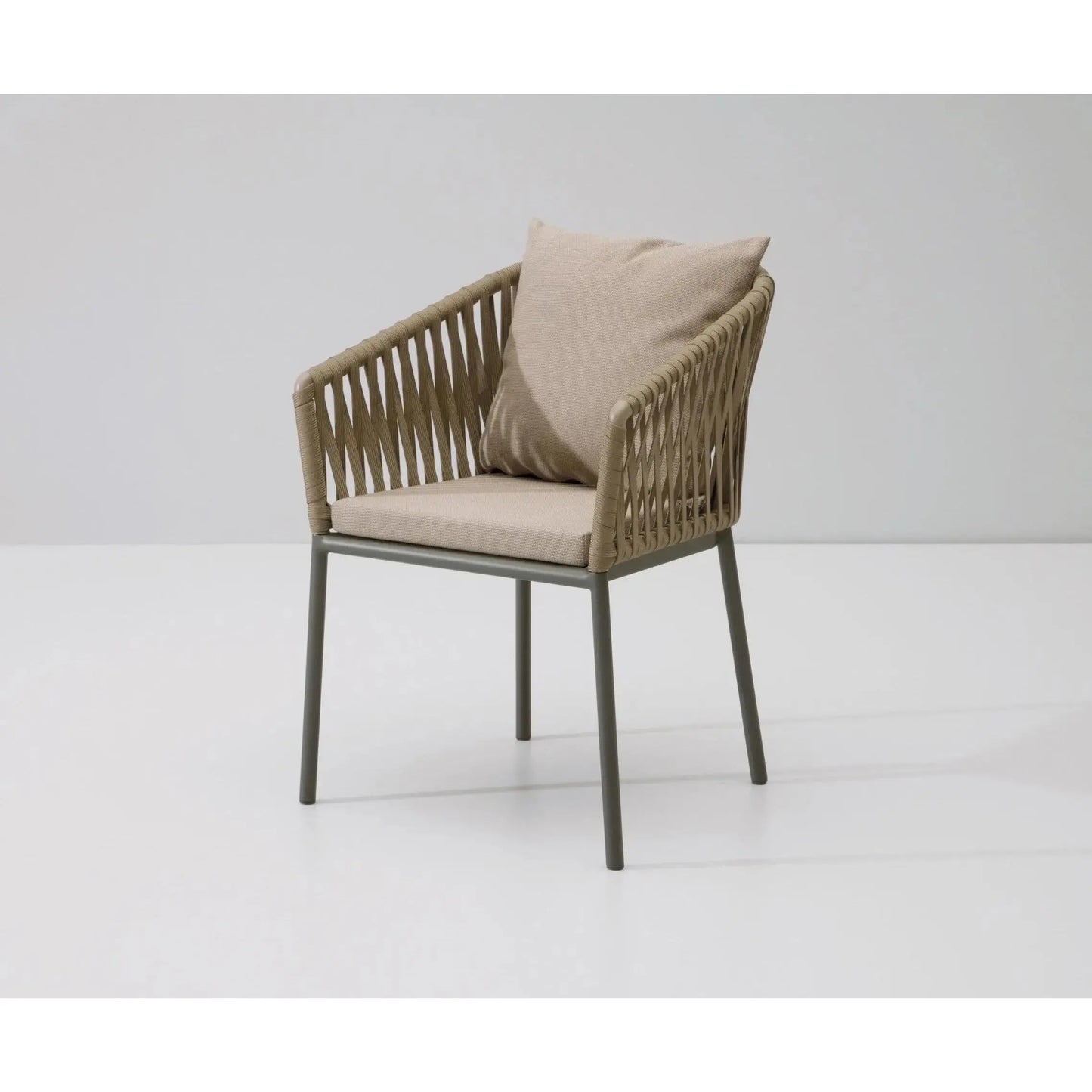 Bitta - Dining armchair | Kettal | JANGEORGe Interior Design